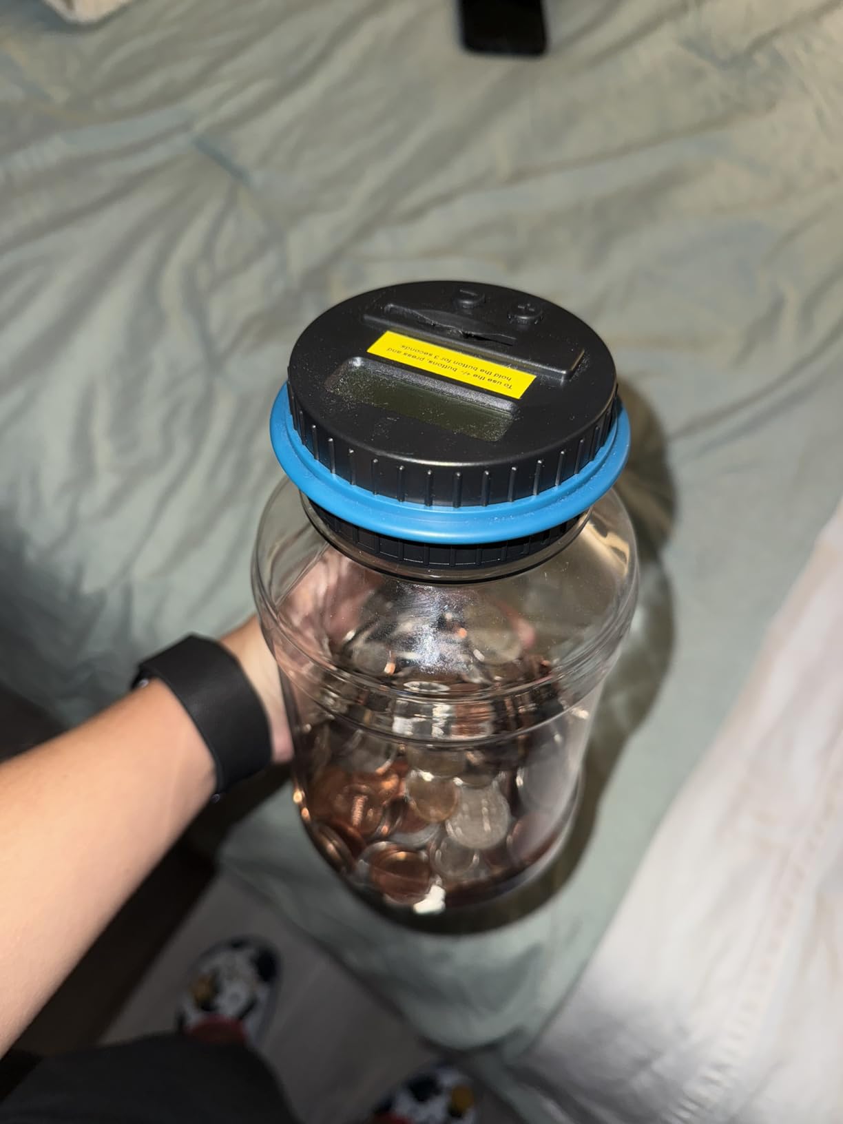 Large Piggy Bank for Boys Adults, Vcertcpl Digital Coin Counting Bank with LCD Counter, 1.8L Capacity Coin Bank Money Jar for Adults, Designed for All US Coins (Blue) Customer Review Large Piggy Bank for Boys Adults, Vcertcpl Digital Coin Counting Bank with LCD Counter, 1.8L Capacity Coin Bank Money Jar for Adults, Designed for All US Coins (Blue) - Customer Photo 2