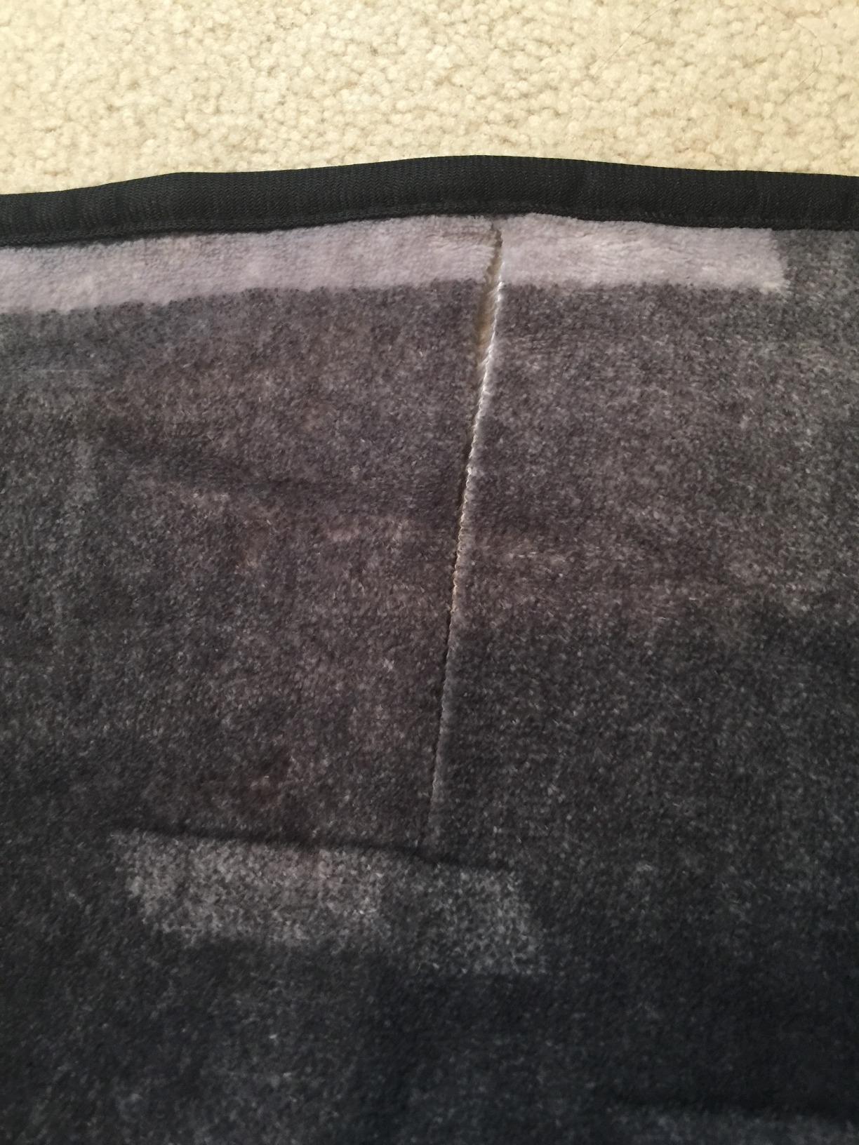 Jay Franco Minecraft Creeper Blanket - Measures 62 x 90 inches, Bedding - Fade Resistant Super Soft Fleece - (Official Minecraft Product) - Customer Photo 2