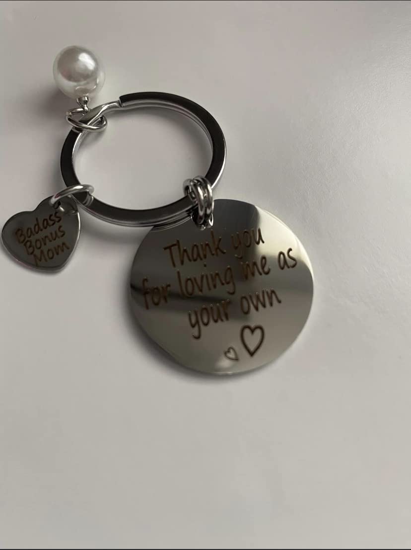 StepMom Keychain Appreciation Gift for Step Mother Bonus Mom Jewelry Thank You for Loving Me Keyring Mother in Law Jewelry Christmas Birthday Mothers Day Gift from Step Daughter Son Customer Review StepMom Keychain Appreciation Gift for Step Mother Bonus Mom Jewelry Thank You for Loving Me Keyring Mother in Law Jewelry Christmas Birthday Mothers Day Gift from Step Daughter Son - Customer Photo 2