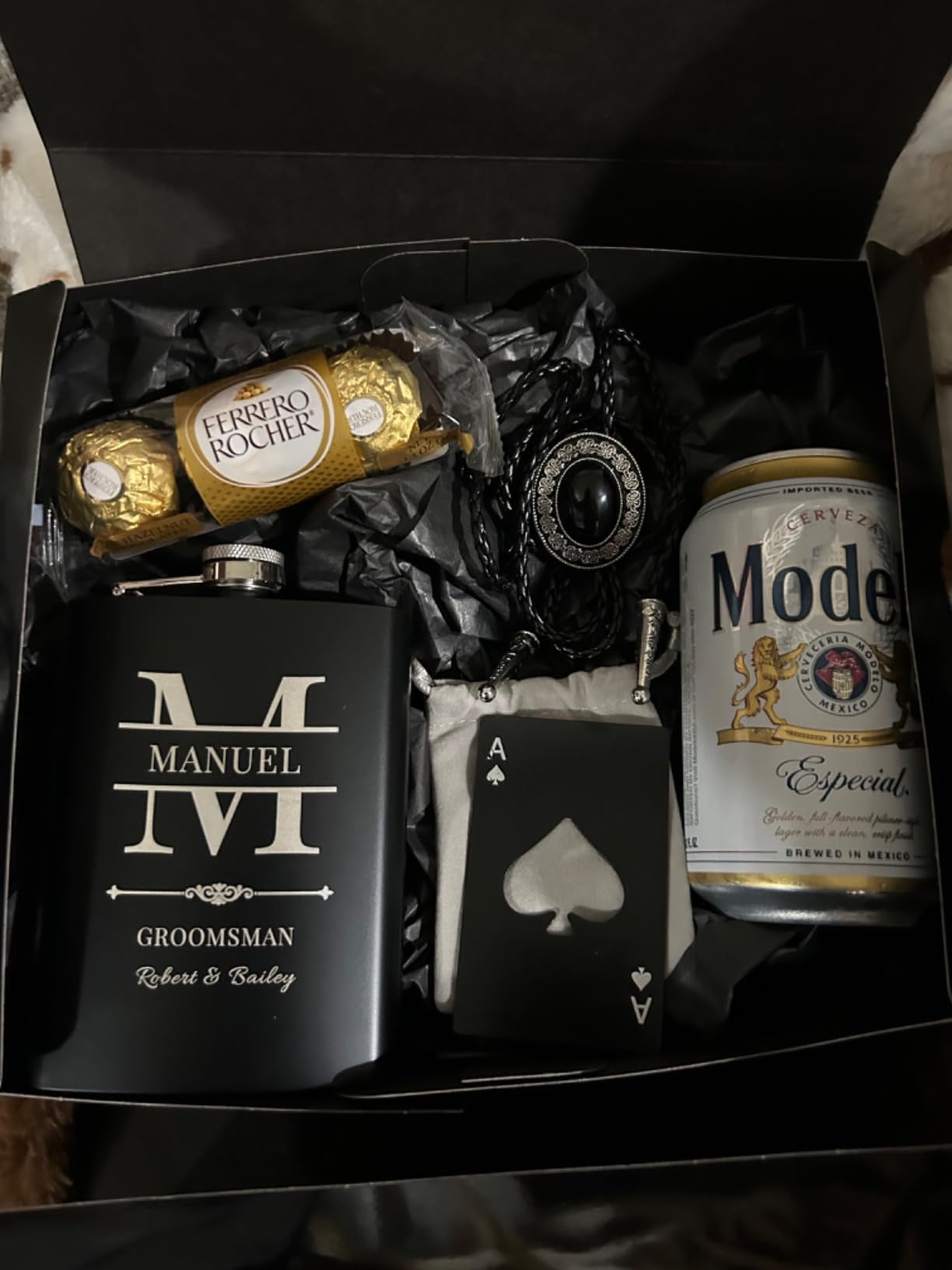 Wine Bottle Opener Stainless Steel Credit Card Size Casino Beer Bottle Opener Cap Opener for Your Wallet Wedding Party Groomsmen Bridesmaid Gifts 6 Pcs (Black) Customer Review Wine Bottle Opener Stainless Steel Credit Card Size Casino Beer Bottle Opener Cap Opener for Your Wallet Wedding Party Groomsmen Bridesmaid Gifts 6 Pcs (Black) - Customer Photo 2