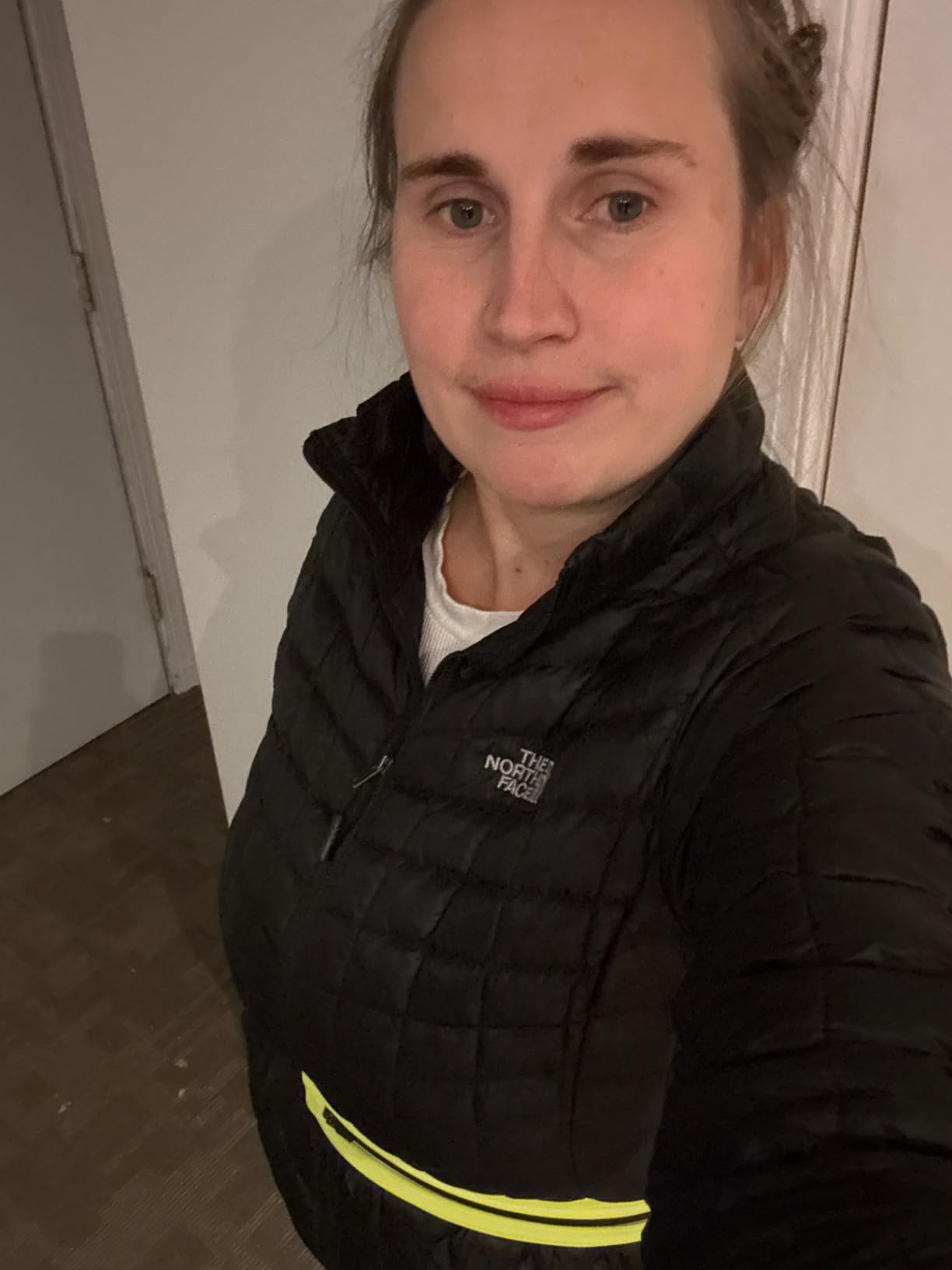 Back Bay Slim Running Belt for Women & Men [Fits ALL Phones], Runners Fanny Pack for Men, Money Belt, Running Gear Gift, Waist Bag Workout Gear, iPhone Runner's Phone Holder Waist Pack - Customer Photo 1