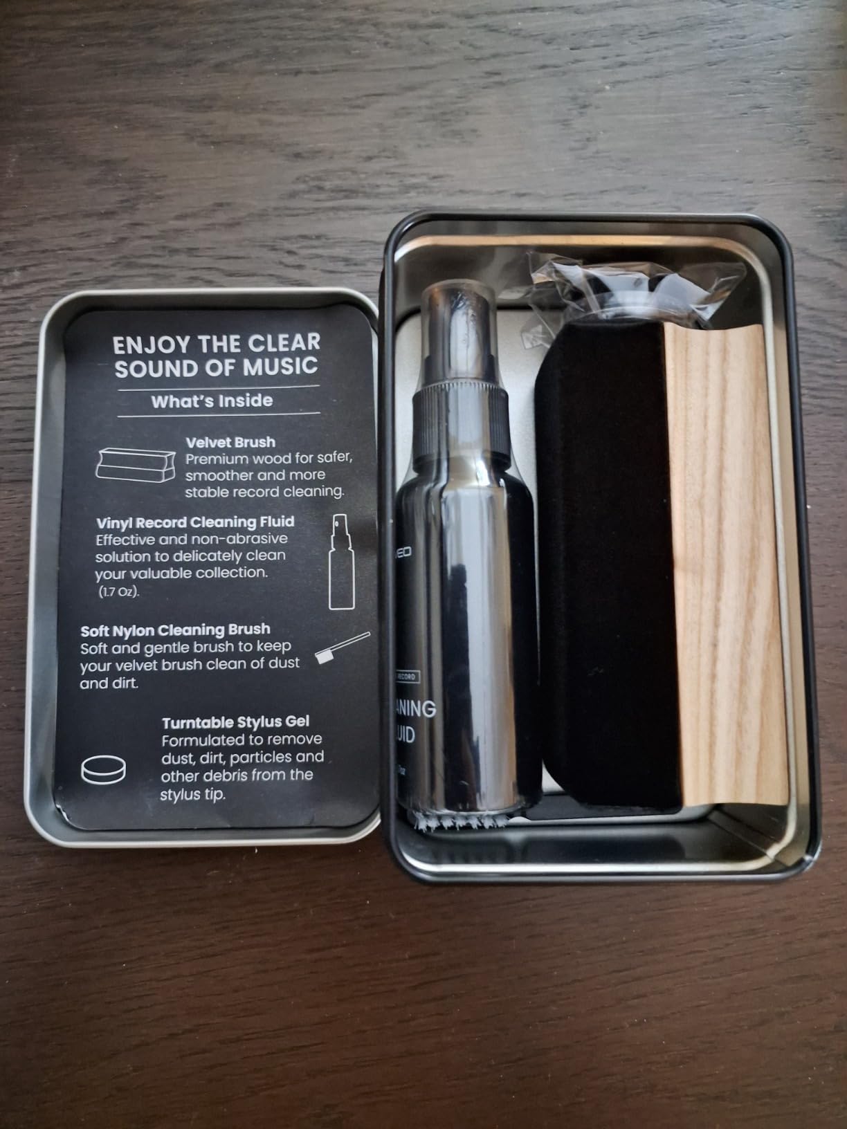 EVEO Vinyl Record Cleaning Kit - 4-in-1 Premium Vinyl Record Cleaner & Vinyl Cleaning Kit with Velvet Brush, Vinyl Cleaner Liquid, Duster & Turntable Stylus Gel - Customer Photo 2