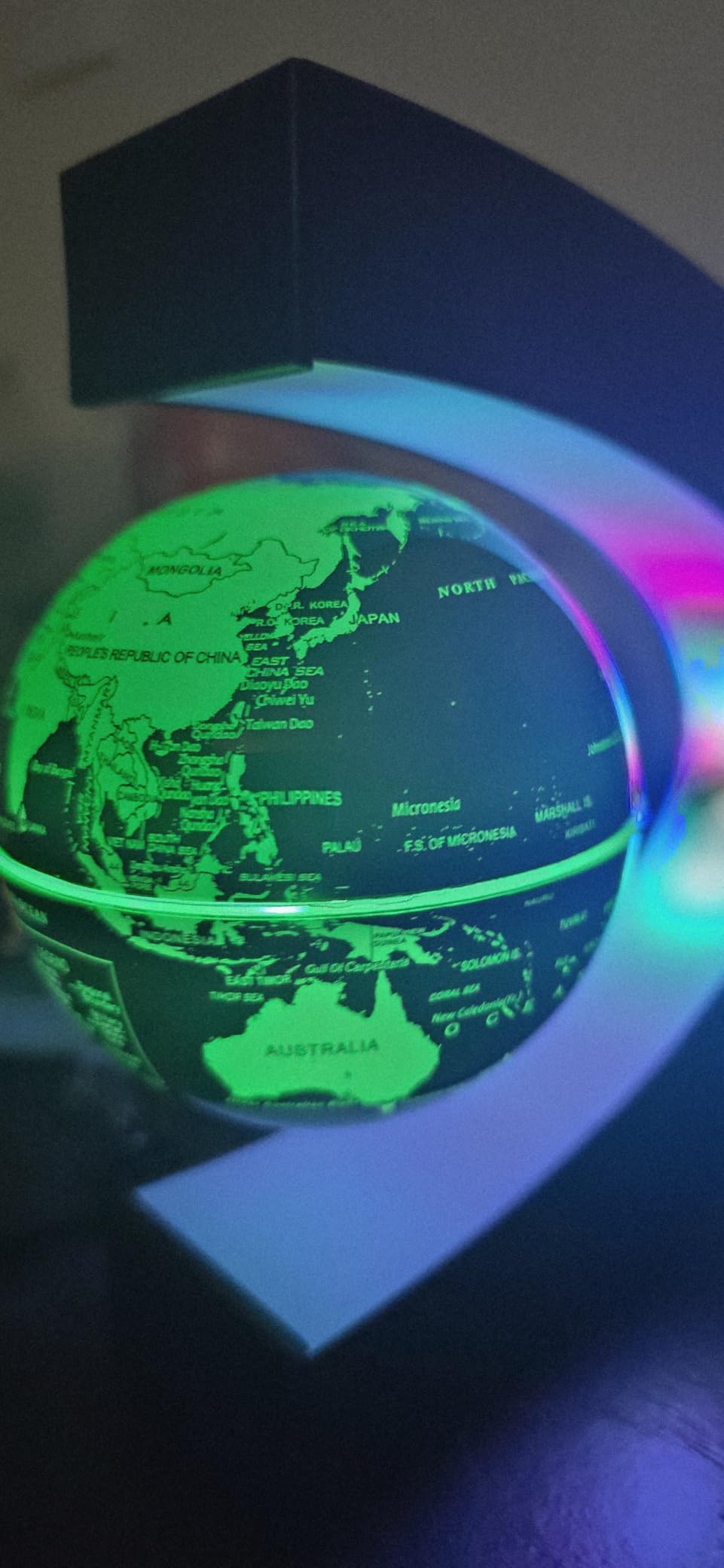 Magnetic Levitation Floating Rotating World globe for children With Colored Lamp And Touch Switch For Men Boss Cool home/Office Decor unique Gifts Or Kids Desk Tech accessories Gadget teenage Toys Customer Review Magnetic Levitation Floating Rotating World globe for children With Colored Lamp And Touch Switch For Men Boss Cool home/Office Decor unique Gifts Or Kids Desk Tech accessories Gadget teenage Toys - Customer Photo 1