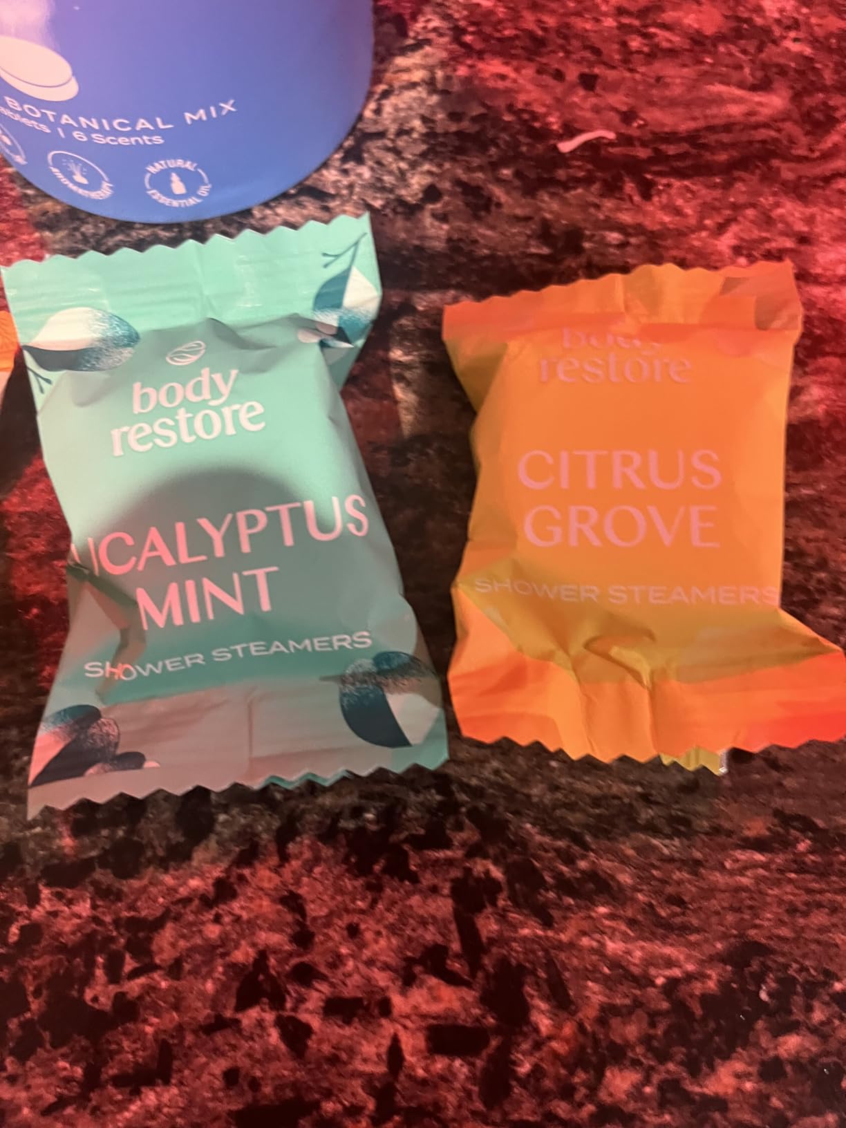 LEGO BrickHeadz Santa Claus 40350 Building Kit, Christmas Collectible Toy - Customer Photo 2