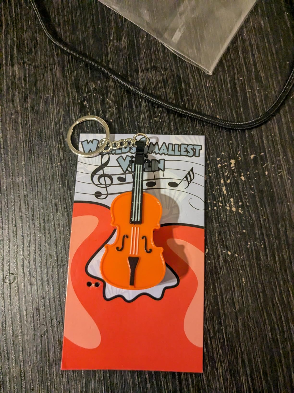 MunnyGrubbers - Original World's Smallest Violin Toy Keychain With Playable Sad Music - Tiny Mini Violin Keychain with Sound - Customer Photo 1