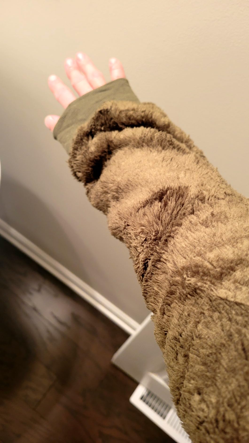 Century Star Womens Fuzzy Hoodies Pullover Sport Hoodie Cozy Oversized Pockets Hooded Sweatshirt Athletic Fleece Hoodies - Customer Photo 1