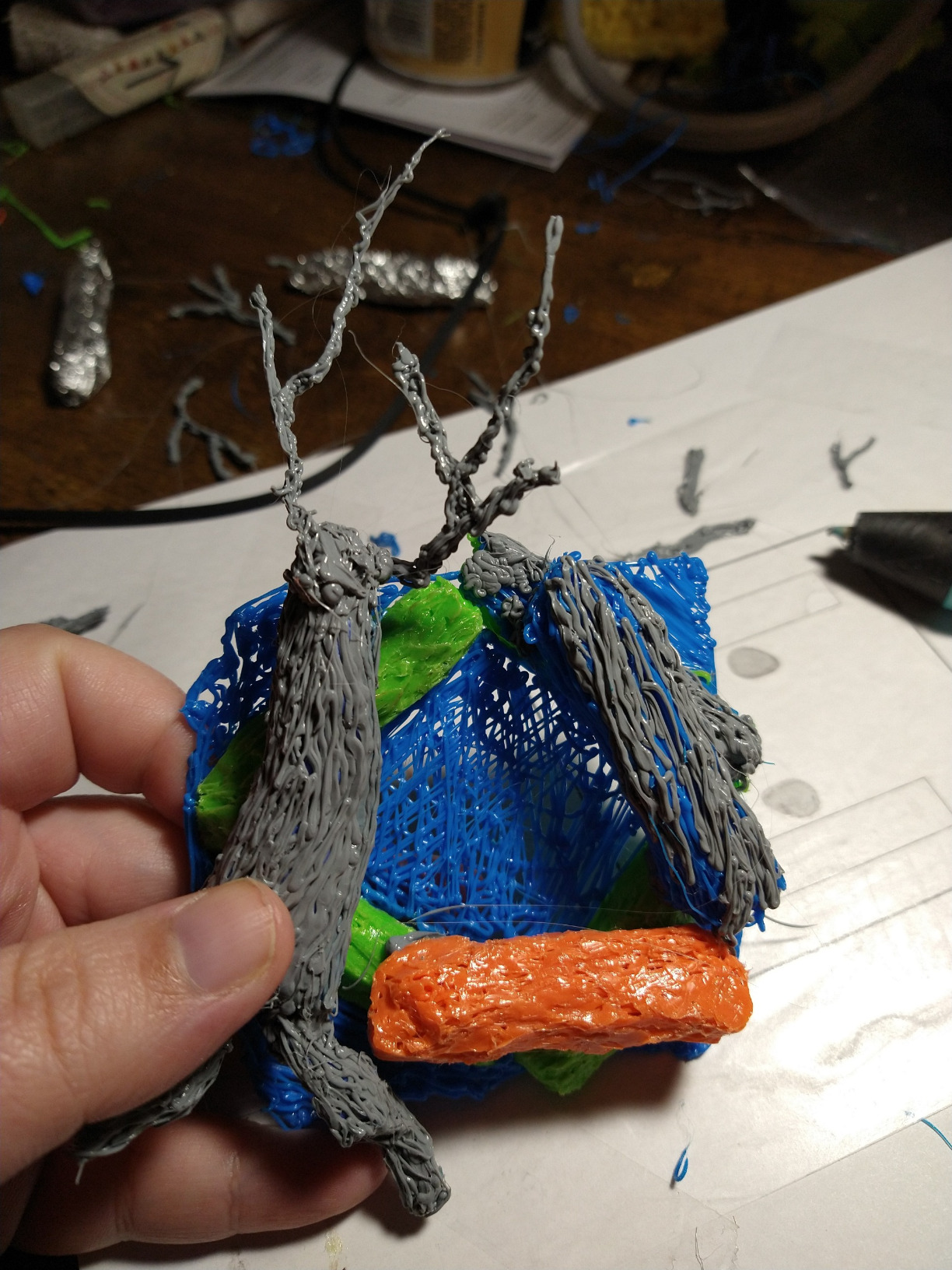 SCRIB3D P1 3D Printing Pen with Display - Includes 3D Pen, 3 Starter Colors of PLA Filament, Stencil Book + Project Guide, and Power adapter - Customer Photo 1