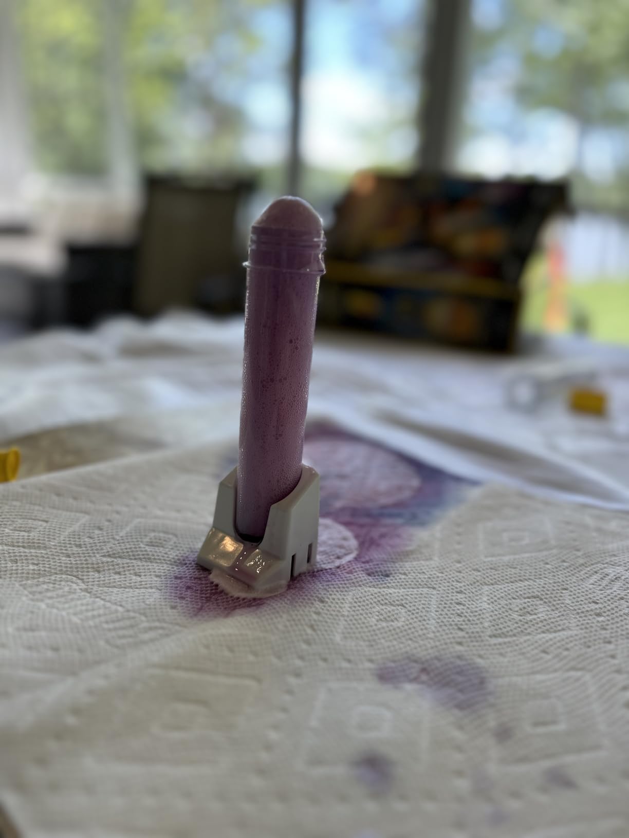 National Geographic Stunning Chemistry Set - Mega Science Kit with 45 Easy Experiments- Make a Volcano and Launch a Rocket, STEM Projects for Kids Ages 8-12, Science Toys - Customer Photo 2