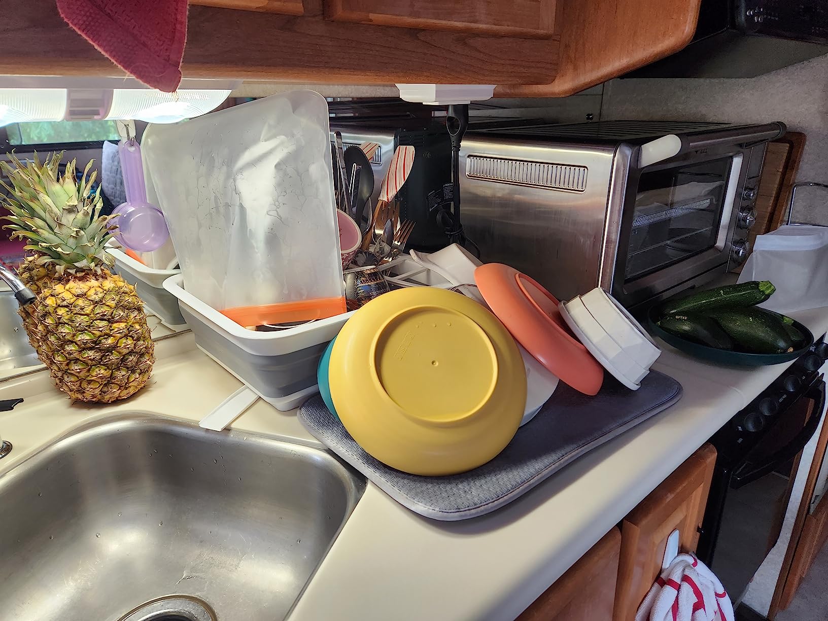 THANSTAR Collapsible Dish Drying Rack Portable Dinnerware Drainer Organizer for Kitchen RV Campers Travel Trailer Space Saving Kitchen Storage Tray - Customer Photo 5