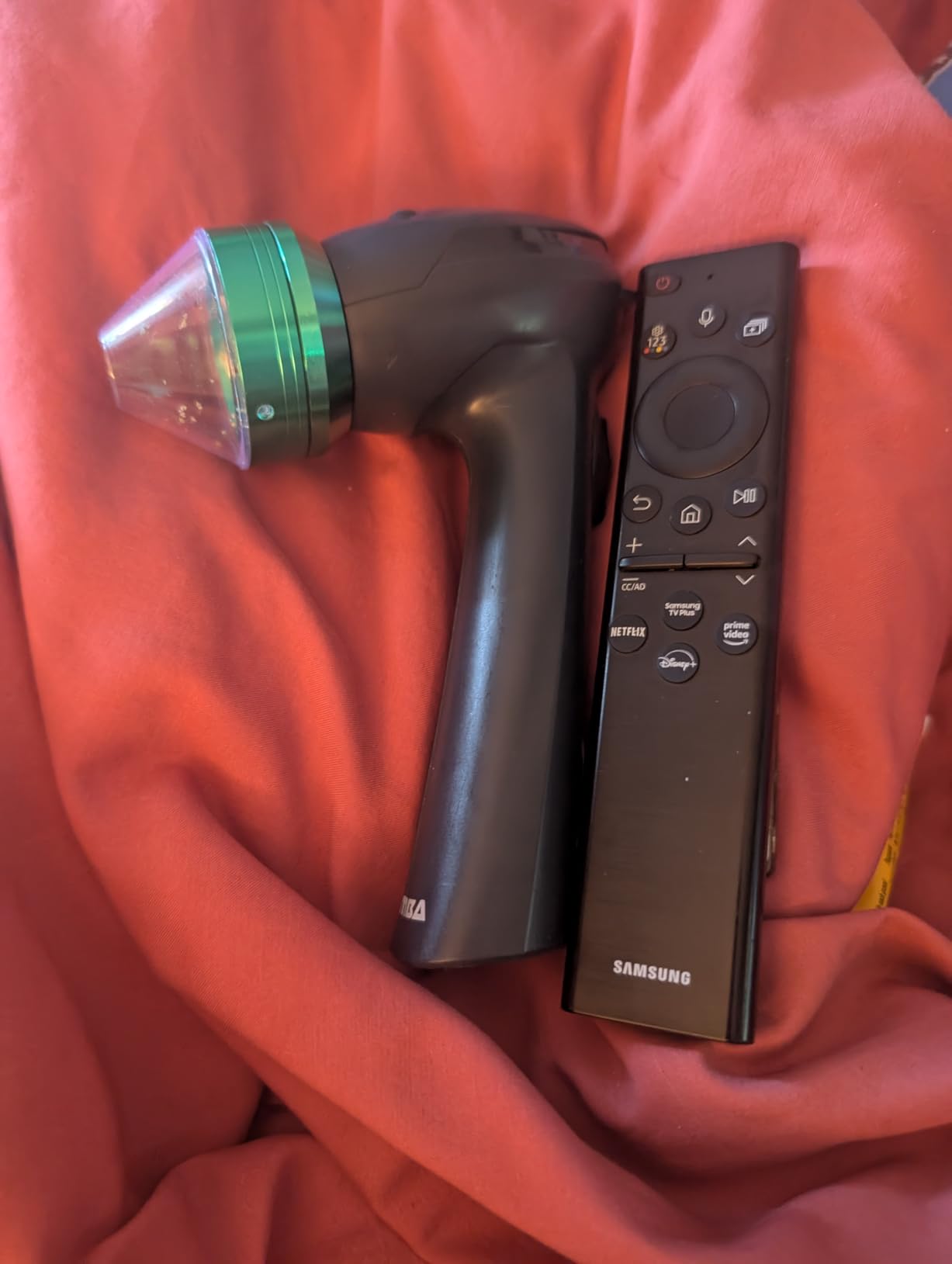 Mamba Electric Herb Grinder – USB Rechargeable Spice Grinder, 1g Portable Metal Grinder for Herbs, Quick & Easy-to-Use Spice Mill for Kitchen - Customer Photo 1