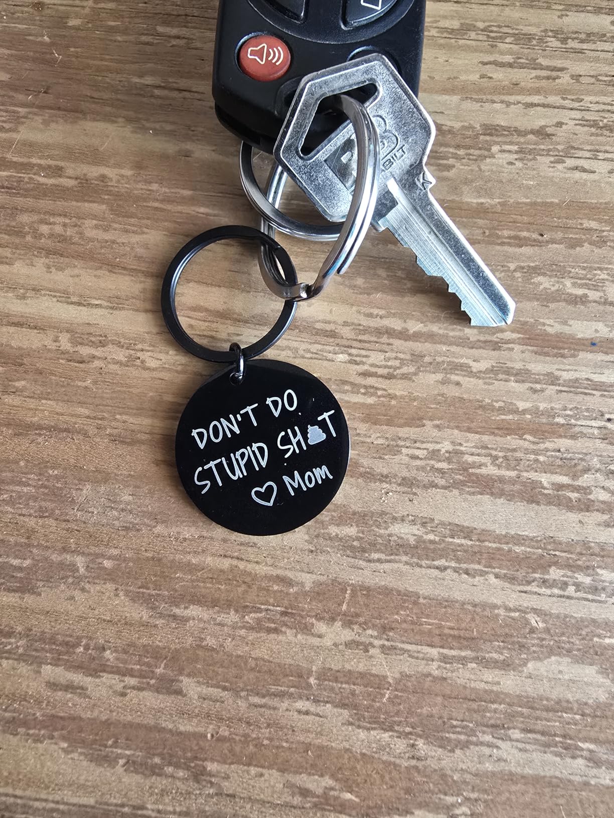 AMBREGRISSUN Teen Boys Girls Gifts - Funny Gag Gifts Keychain for Teenage Boys Girls Christmas Stocking Stuffers for Teens Customer Review AMBREGRISSUN Teen Boys Girls Gifts - Funny Gag Gifts Keychain for Teenage Boys Girls Christmas Stocking Stuffers for Teens - Customer Photo 1