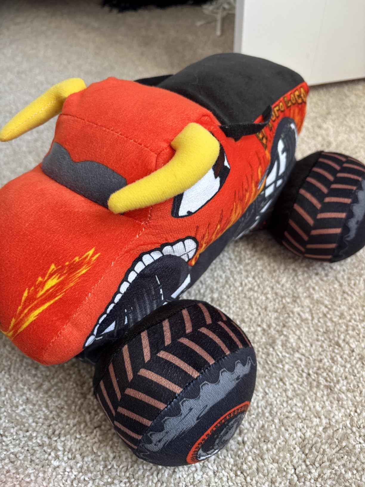 Minecraft Ghast Plush Stuffed Pillow Buddy - Super Soft Polyester Microfiber, 15 inches (Official Minecraft Product) - Customer Photo 1