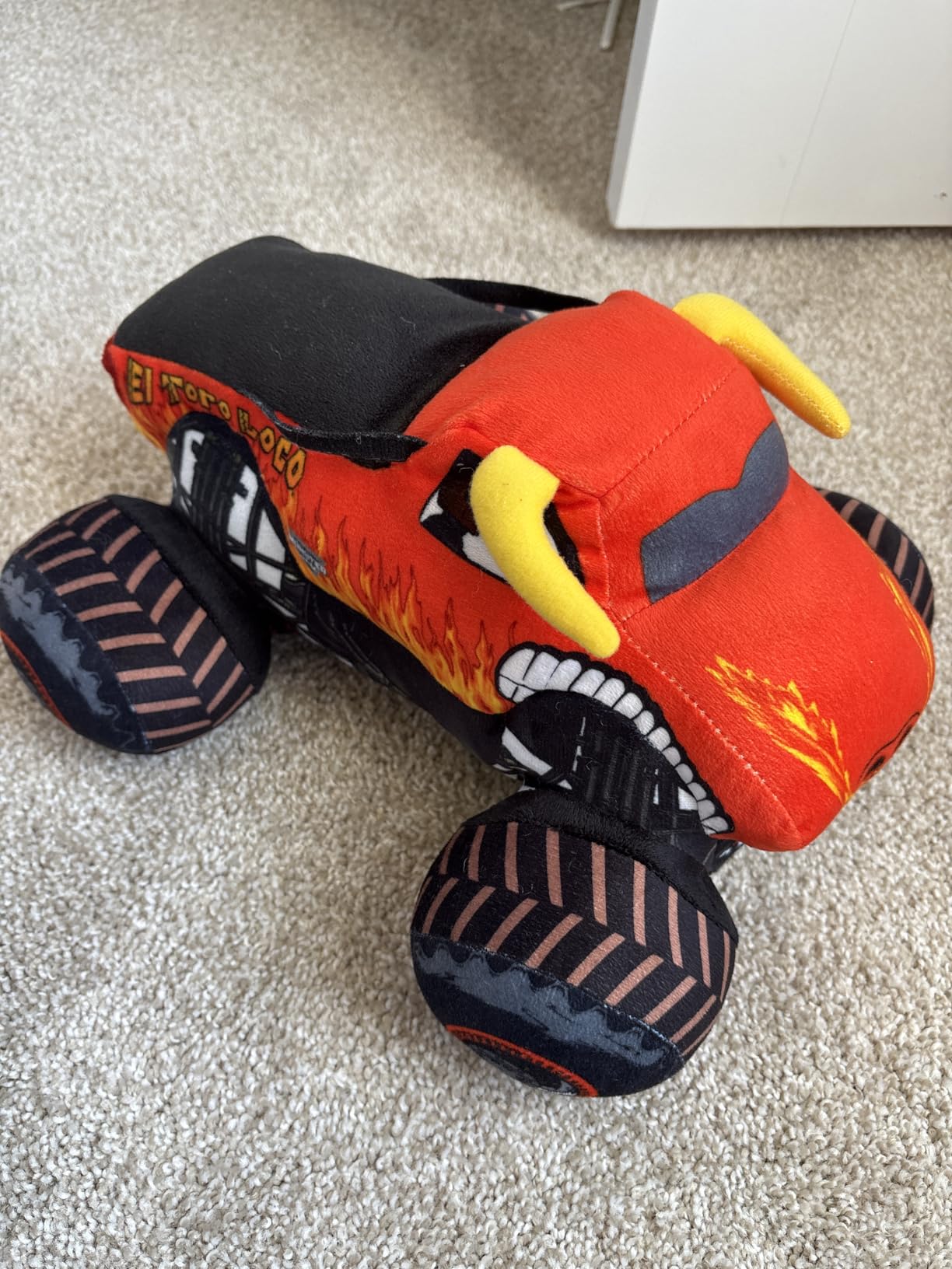 Minecraft Ghast Plush Stuffed Pillow Buddy - Super Soft Polyester Microfiber, 15 inches (Official Minecraft Product) - Customer Photo 2