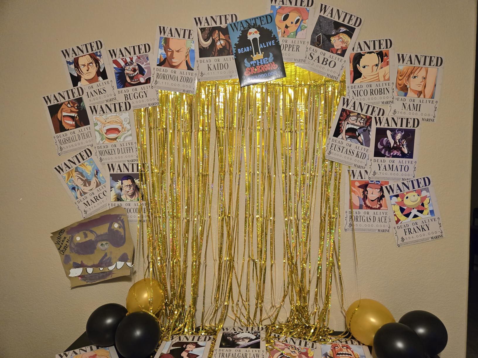 TYZZHOA 25PCS Anime [OP] Wanted Posters 30×21cm, New Bounty Edition, Straw Hat Pirates Crew Nika Luffy 3 Billion, Zoro, Sanji, [OP] Anime Gifts - Customer Photo 2