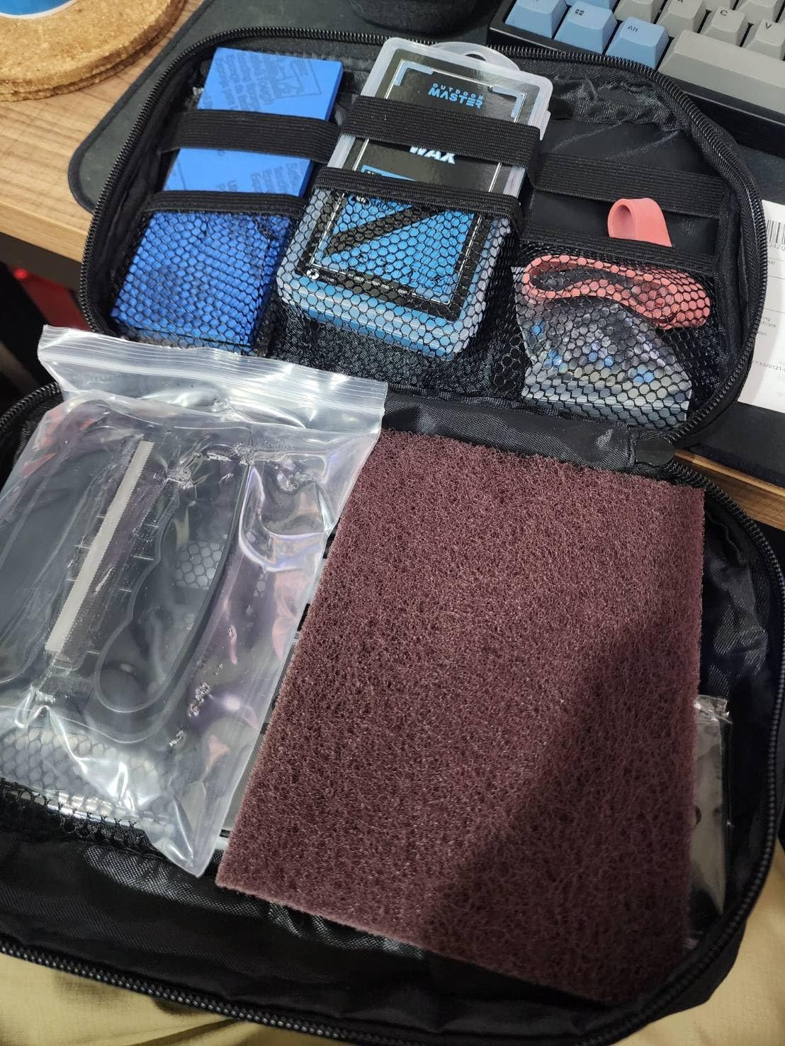 OutdoorMaster Ski Snowboard Tuning and Waxing Kit with Waxing Iron,Universal Wax,Edge Tuner,Brush,Wax Scraper,Ptex,Fixer Screw,Rubber Band - Customer Photo 2