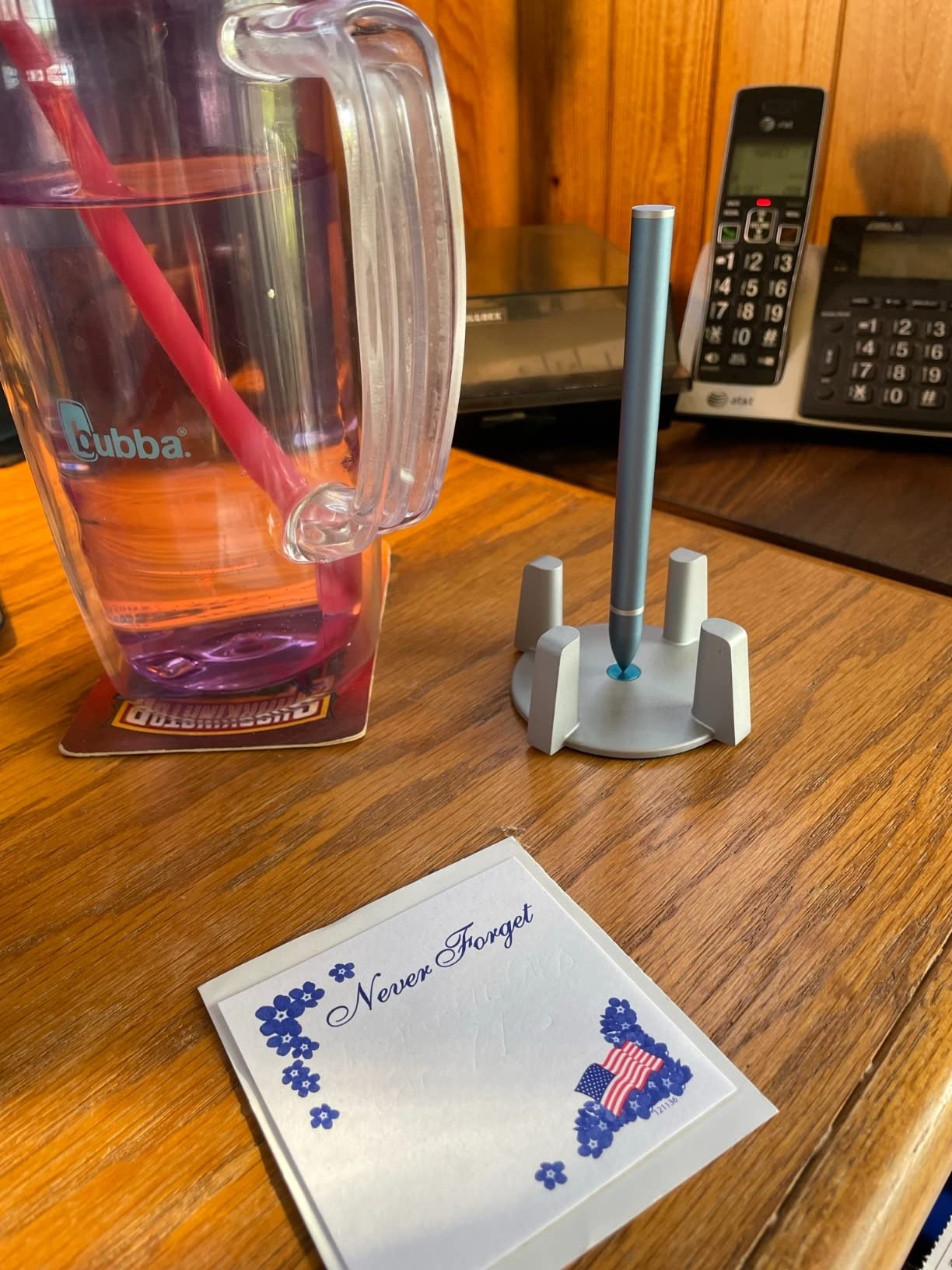 novium Hoverpen - Luxury Pen for Men & Women, Vertically Standing Executive Ballpoint Pen with Top Grade Free-Flowing Ink Refill, Metal Made, Unique Gifts, Luxury Pen for Men, Mens Gifts Ideas - Customer Photo 2