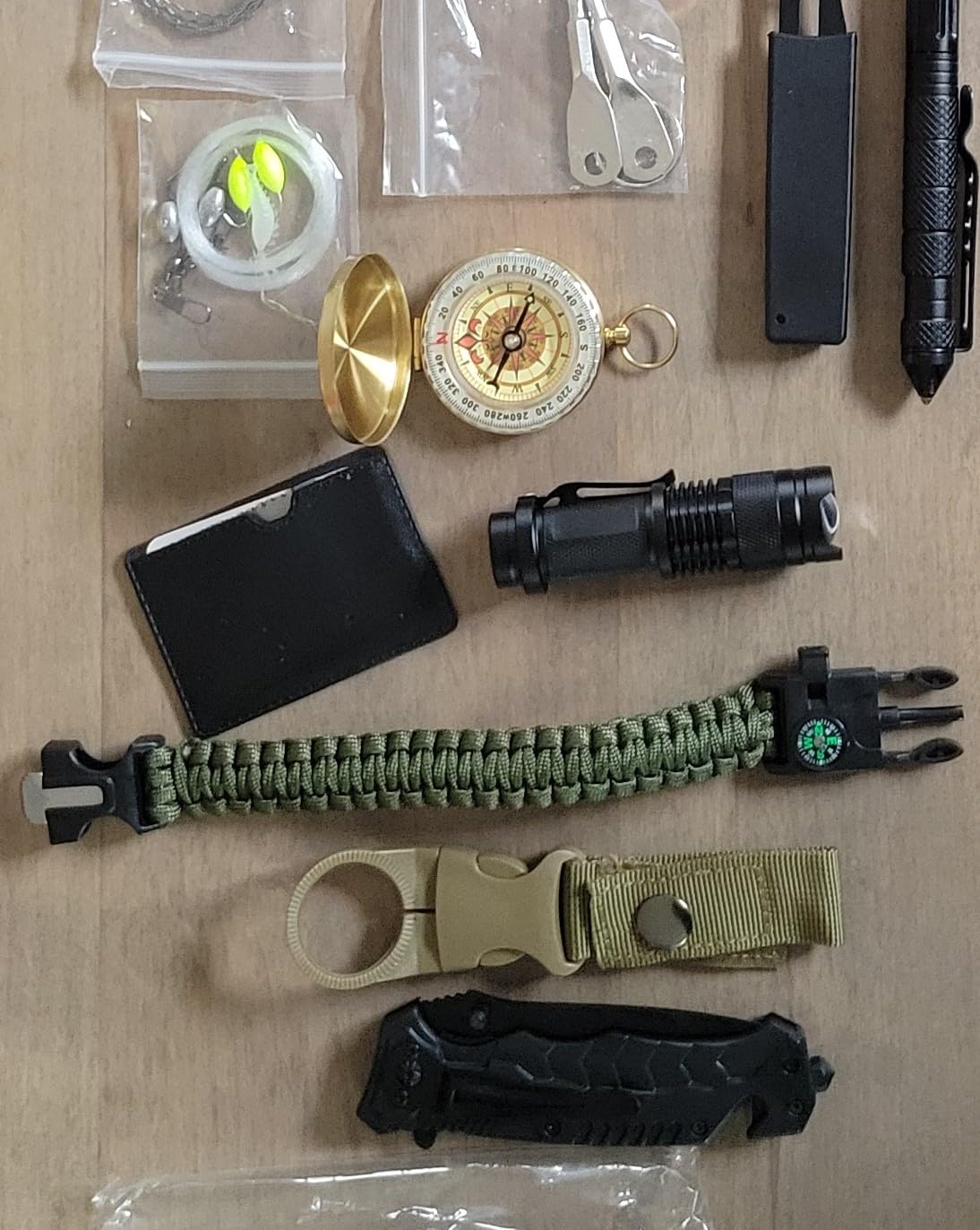 Gifts for Men Dad Christmas Husband Teenage Boy, Survival Kit 28 in 1, Survival Gear Tool Emergency Tactical Equipment Supplies Kits for Families Outdoors Camping Hiking Adventures Customer Review Gifts for Men Dad Christmas Husband Teenage Boy, Survival Kit 28 in 1, Survival Gear Tool Emergency Tactical Equipment Supplies Kits for Families Outdoors Camping Hiking Adventures - Customer Photo 1