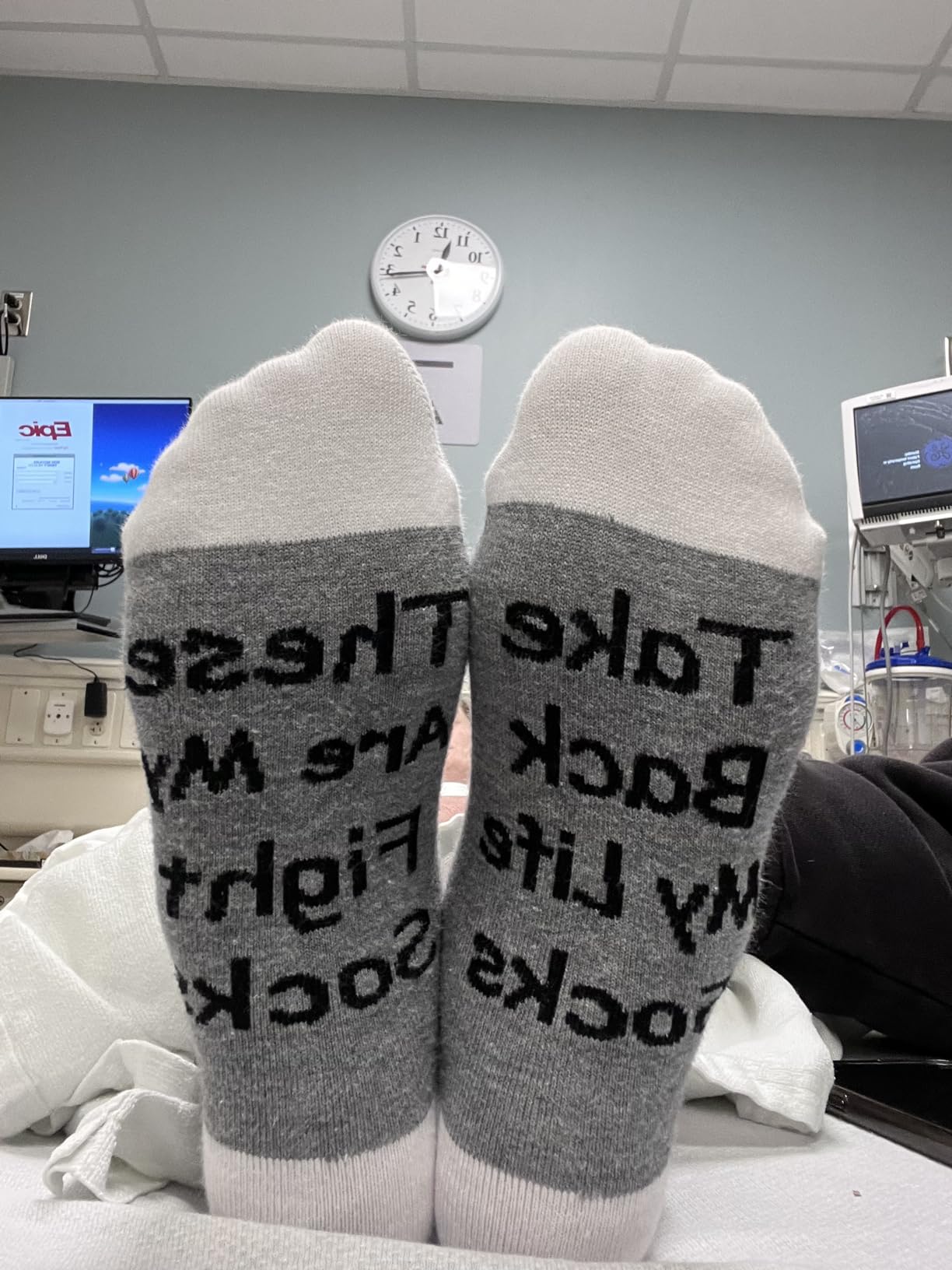 FujLoy Cancer Socks, Cancer Patients Must Have, Chemotherapy Must Haves. Customer Review FujLoy Cancer Socks, Cancer Patients Must Have, Chemotherapy Must Haves. - Customer Photo 2