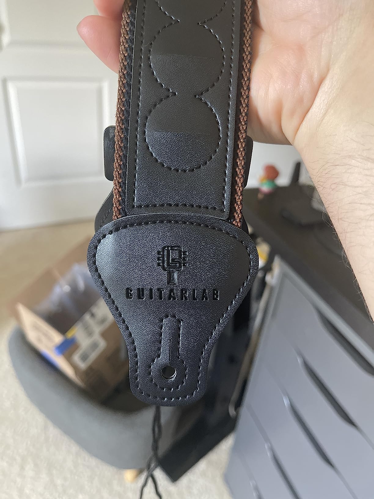 Guitar Accessories Kit by Guitar Lab – Premium Metal Tin with Guitar Strap, Capo, Tuner, Picks for Acoustic, Bass, Electric & Ukulele Guitars – Ideal Guitar Gifts for Men, Beginners, and Pros - Customer Photo 2