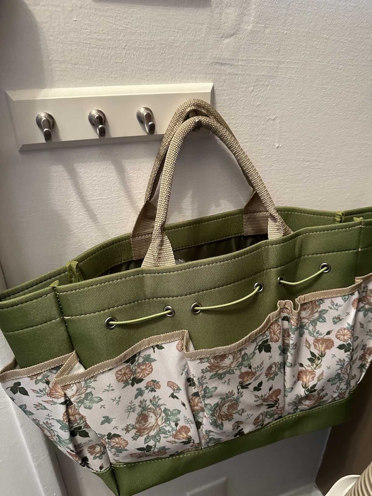 Gardening Tools 9-Piece Heavy Duty Garden Hand Tools with Fashion and Durable Garden Tools Organizer Handbag, Rust-Proof Garden Tool Set, Ideal Gardening Gifts for Women - Customer Photo 2