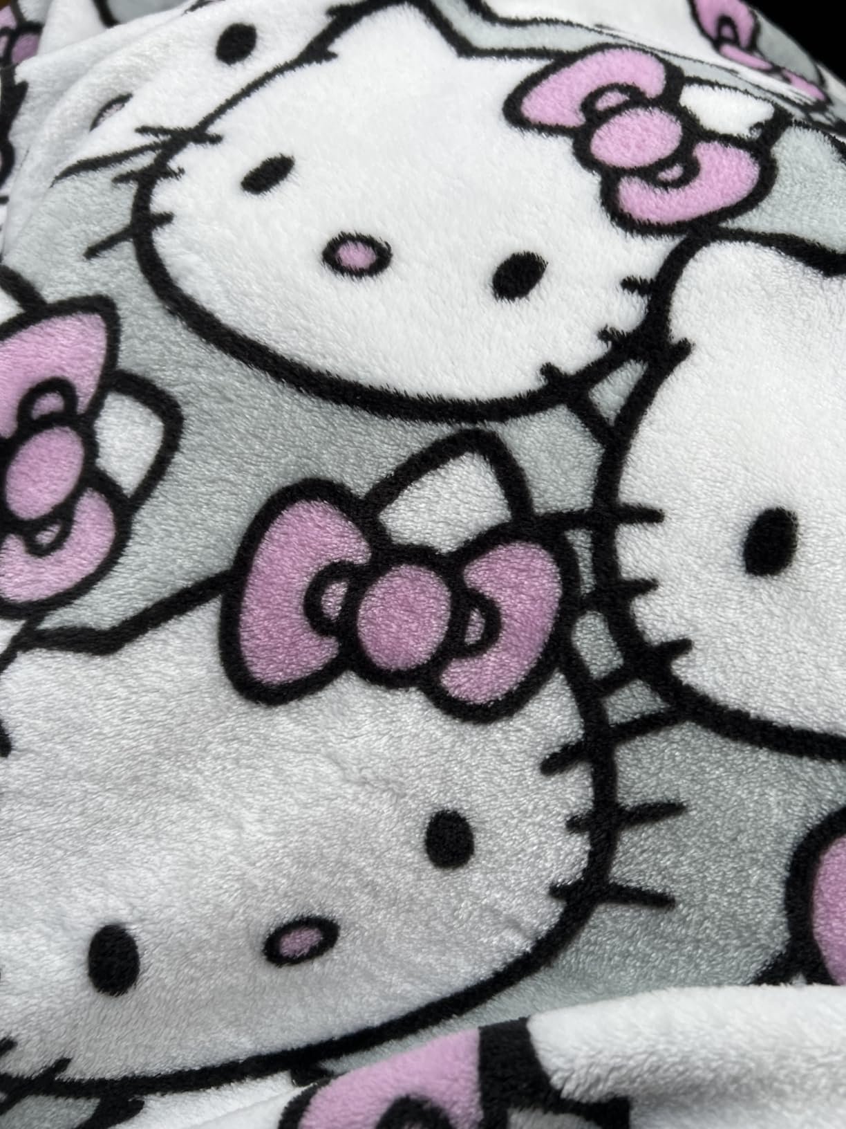 Jay Franco Plush Throw Blanket – 46