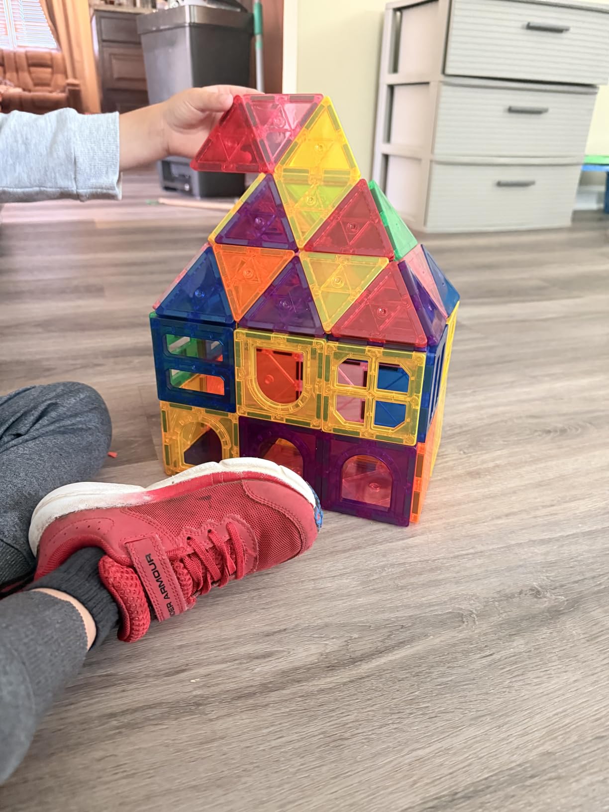 Soyee Magnetic Tiles Toddler Toys Magnetic Building Blocks for Kids Ages 3-12 STEM Educational Toys for Girls & Boys Sensory Play for Preschool Learning Birthday Toddler Xmas Gifts - Customer Photo 2