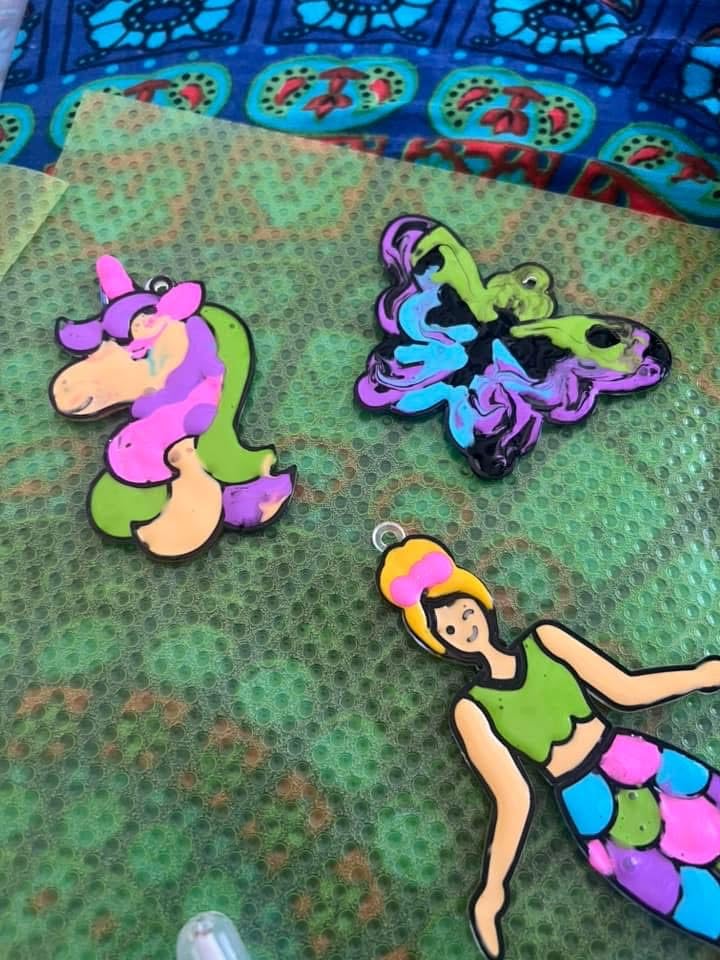 Imagimake Window Art Princess | Suncatcher Kit | Arts and Crafts for Kids Ages 8-12 | Girls Toys Age 6-8 | Princess Gifts for Girls Age 6-8 | 5 Year Old Girl Gift | Fun Christmas Gifts for Grandkids - Customer Photo 2