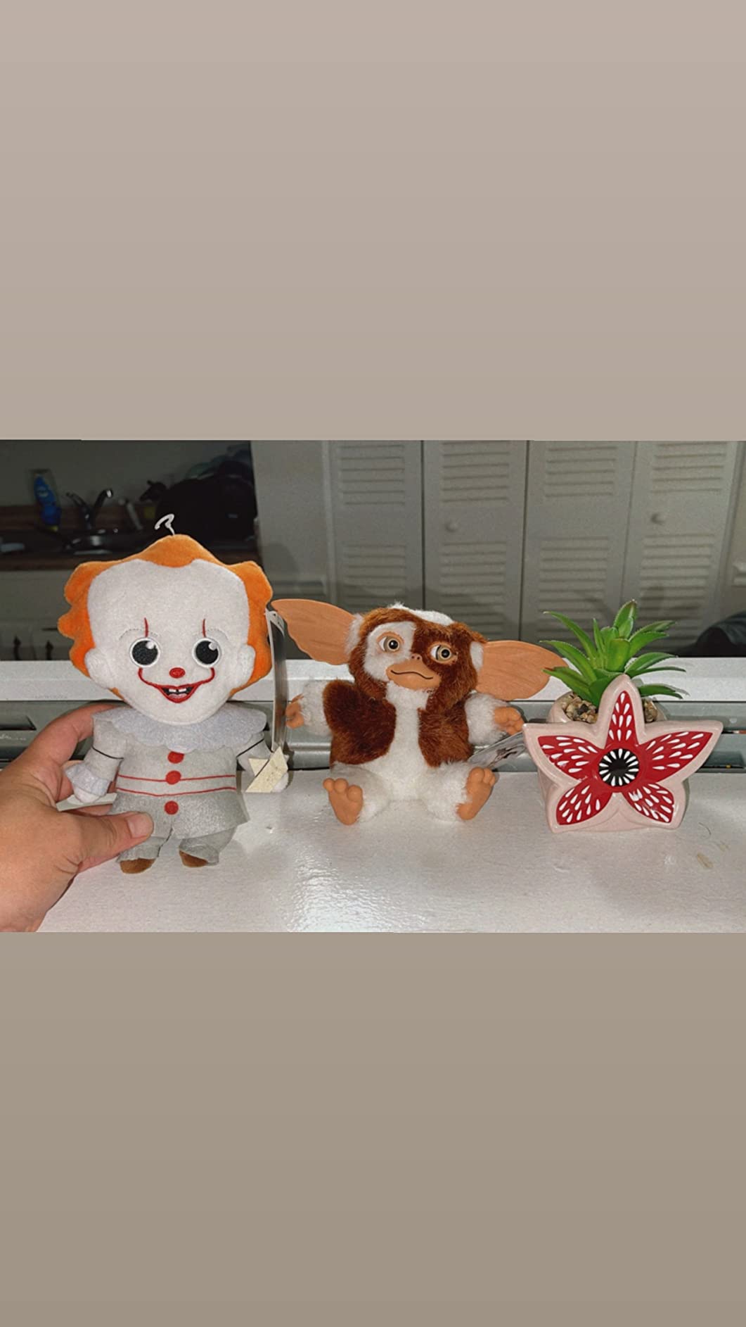 Stranger Things Demogorgon 3-Inch Ceramic Mini Planter with Artificial Succulent | Small Flower Pot, Faux Indoor Plants For Desk Shelf, Home Decor Trinket Tray | Horror Movie Gifts and Collectibles - Customer Photo 2