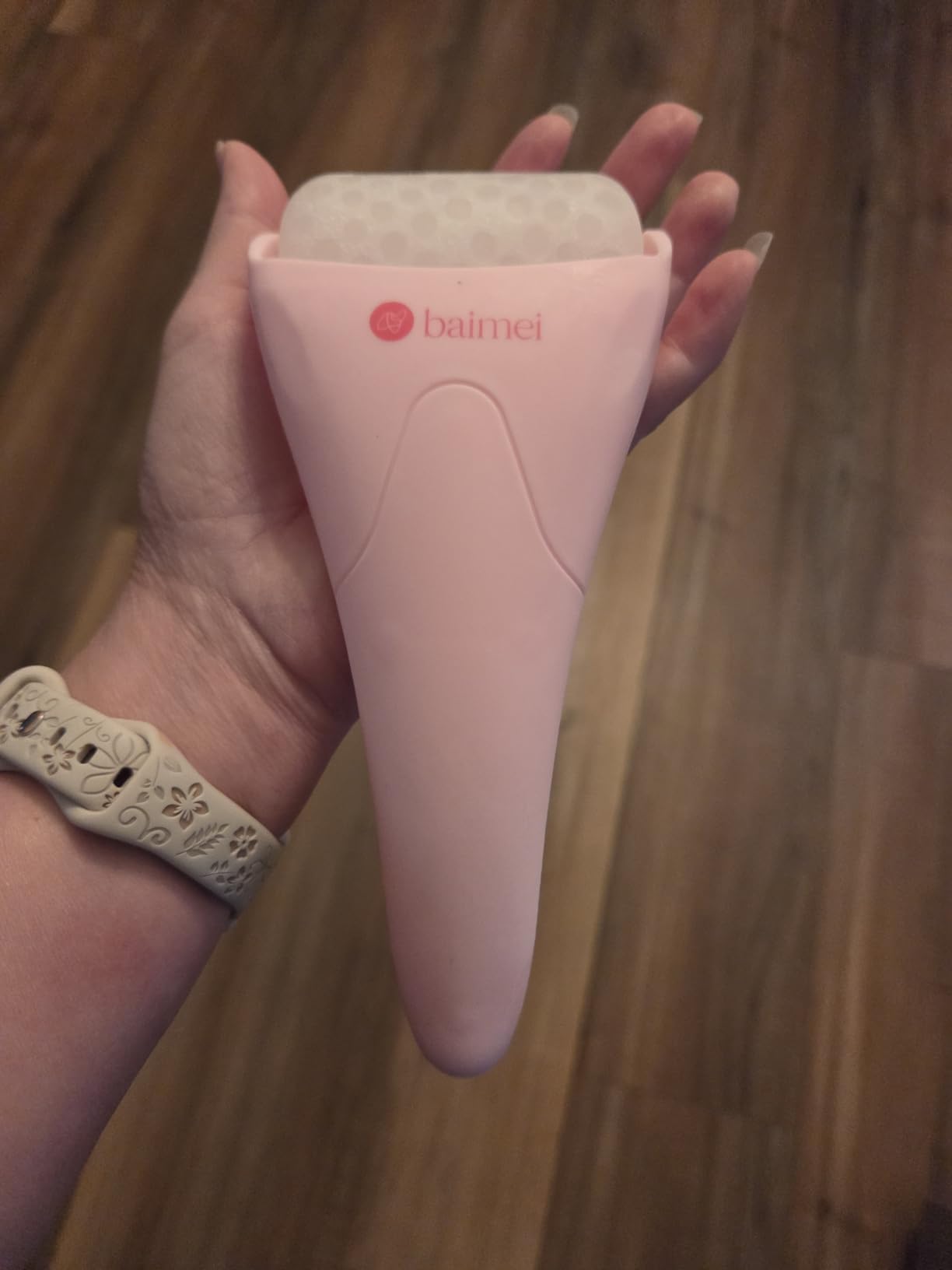 BAIMEI IcyMe Ice Roller for Face and Gua Sha Facial Tool Set, Ice Face Roller Reduces Puffiness Relieves Migraines Skin Care Tools, Self Care Gift for Women - Pink - Customer Photo 3