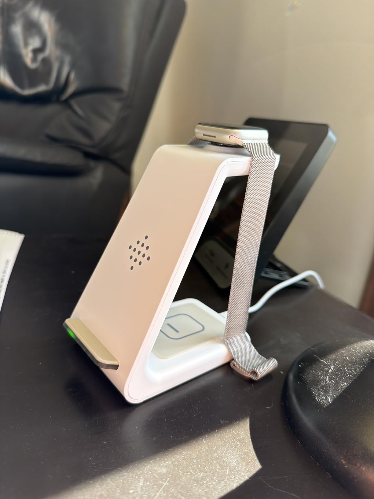 3 in 1 Wireless Charging Station, 2025 Upgraded Fast Desk Charger Station for iPhone 17 16 15 14 13 12 Pro Max Plus, Charger Stand for Apple Watch 11 10 9 8 7 6 5 4 3 2 Ultra SE, Airpods 4 3 2 Pro Customer Review 3 in 1 Wireless Charging Station, 2025 Upgraded Fast Desk Charger Station for iPhone 17 16 15 14 13 12 Pro Max Plus, Charger Stand for Apple Watch 11 10 9 8 7 6 5 4 3 2 Ultra SE, Airpods 4 3 2 Pro - Customer Photo 1