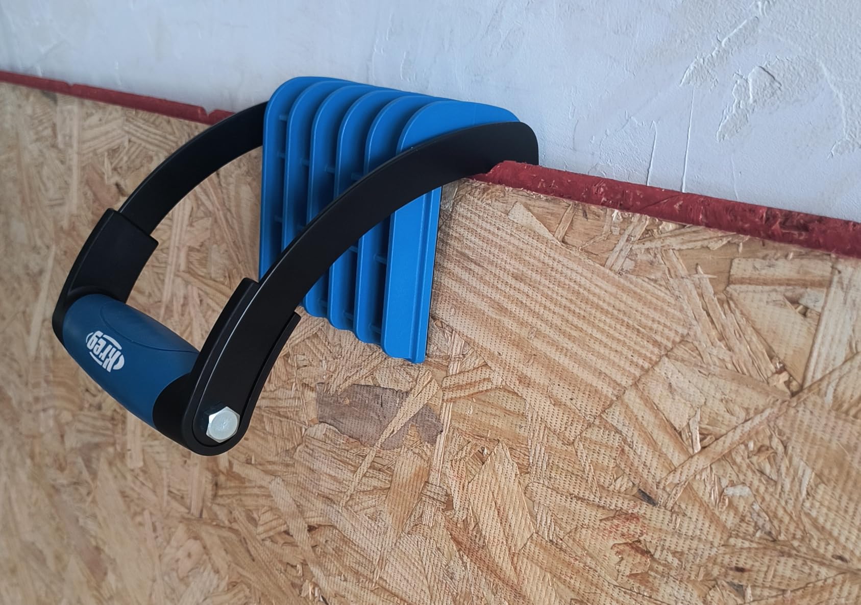 Kreg Panel Carrier - Easily Carry Plywood Boards & Large Panels - Ergonomic Grip - Woodworking Tools & Accessories - Customer Photo 2