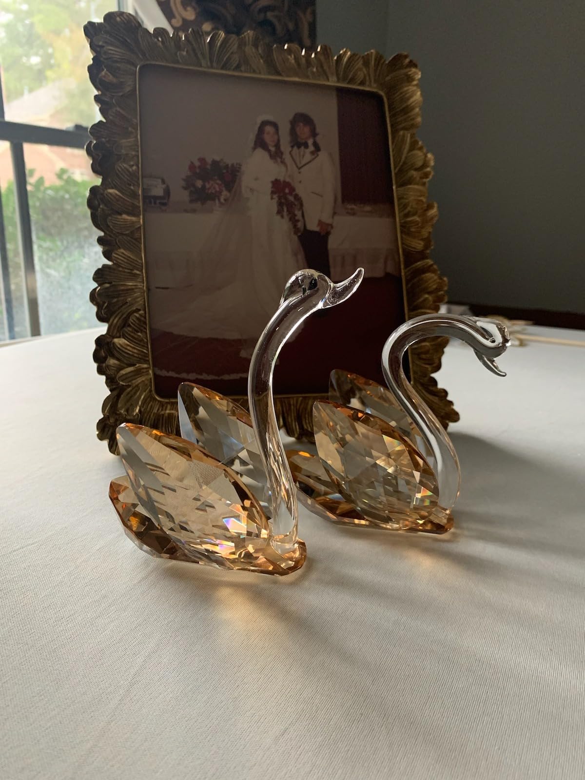 YWHL 15th Anniversary Crystal Swan Gifts for Couple, 15 Year Wedding Anniversary for Her Him, Swan Figurine with Pink Diamond, Valentines Day Present Romantic Birthday Gift for Wife Husband (Pink) - Customer Photo 1