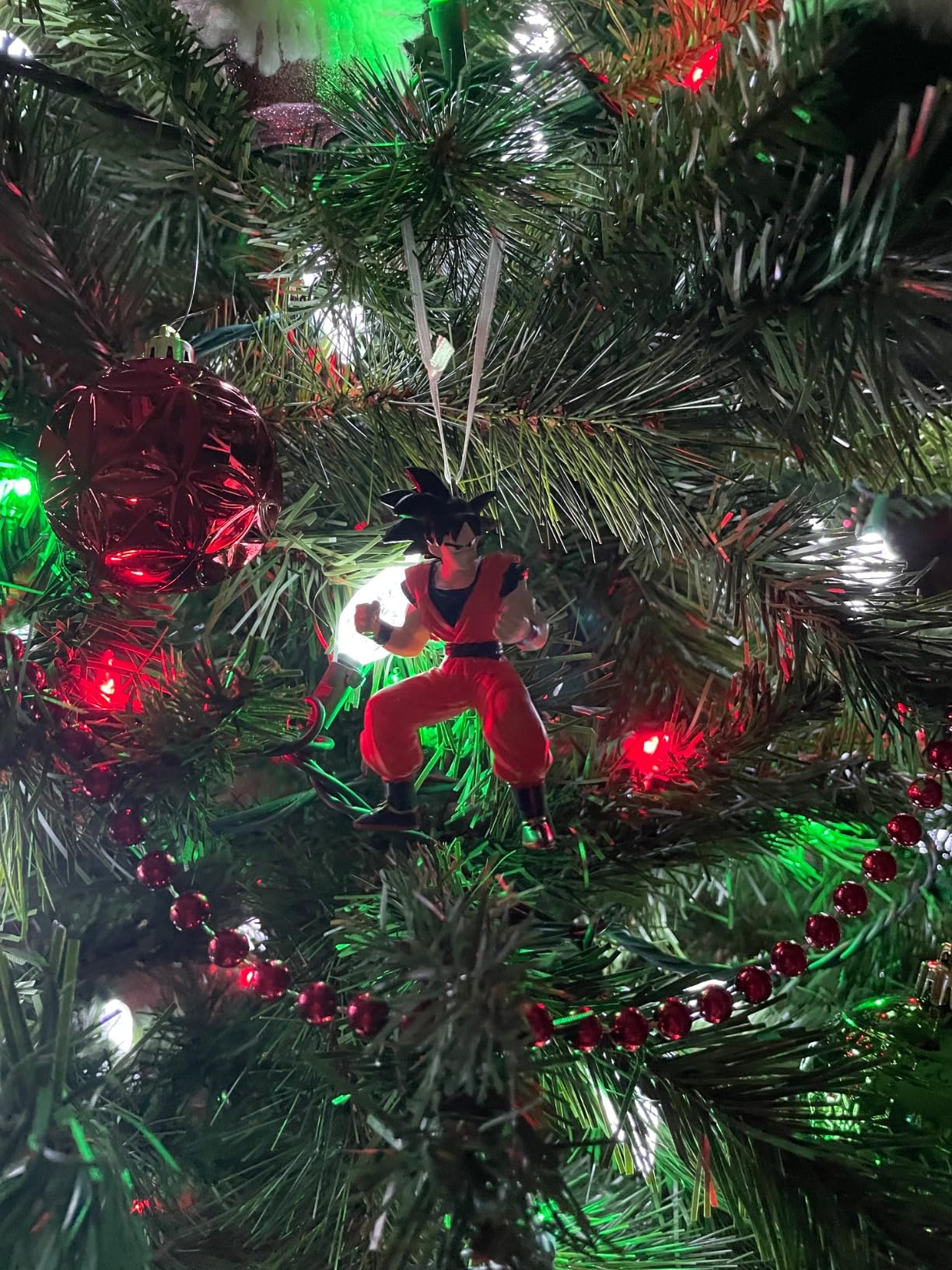 Hallmark Dragon Ball Z Saiyan Saga Goku Christmas Ornament (0003HCM0802) Customer Review Hallmark Dragon Ball Z Saiyan Saga Goku Christmas Ornament (0003HCM0802) - Customer Photo 2