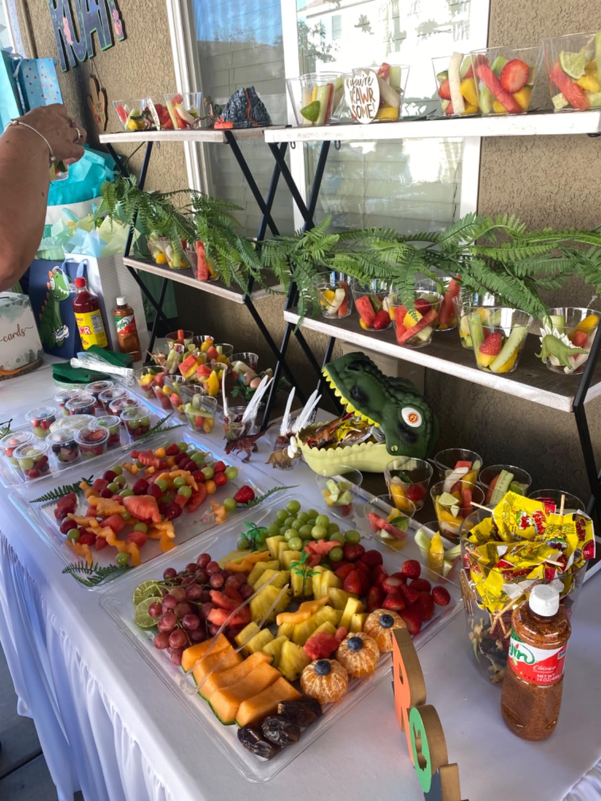 Dinosaur Toys for Kids 3-5,45PCS Realistic Jurassic Dinosaurs Figures with Eggs&Trees&Fence Playset to Create a Dino World,Educational Figures, Great Gift for Toddler Boys & Girls - Customer Photo 2