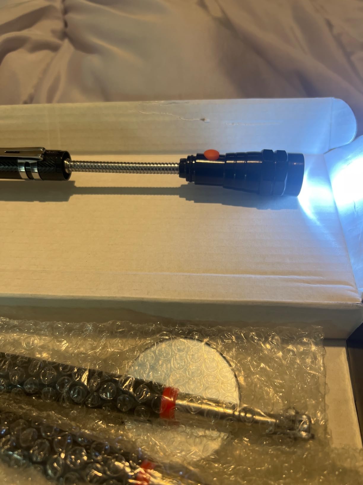 Rechargeable Magnetic Pickup Tool, Telescoping Magnetic Flashlights with Extendable Magnet Stick, Christmas Stocking Stuffers for Men Adults, Cool Gadgets Gifts for Him, Men, Dad, Husband, Boyfriend Customer Review Rechargeable Magnetic Pickup Tool, Telescoping Magnetic Flashlights with Extendable Magnet Stick, Christmas Stocking Stuffers for Men Adults, Cool Gadgets Gifts for Him, Men, Dad, Husband, Boyfriend - Customer Photo 2