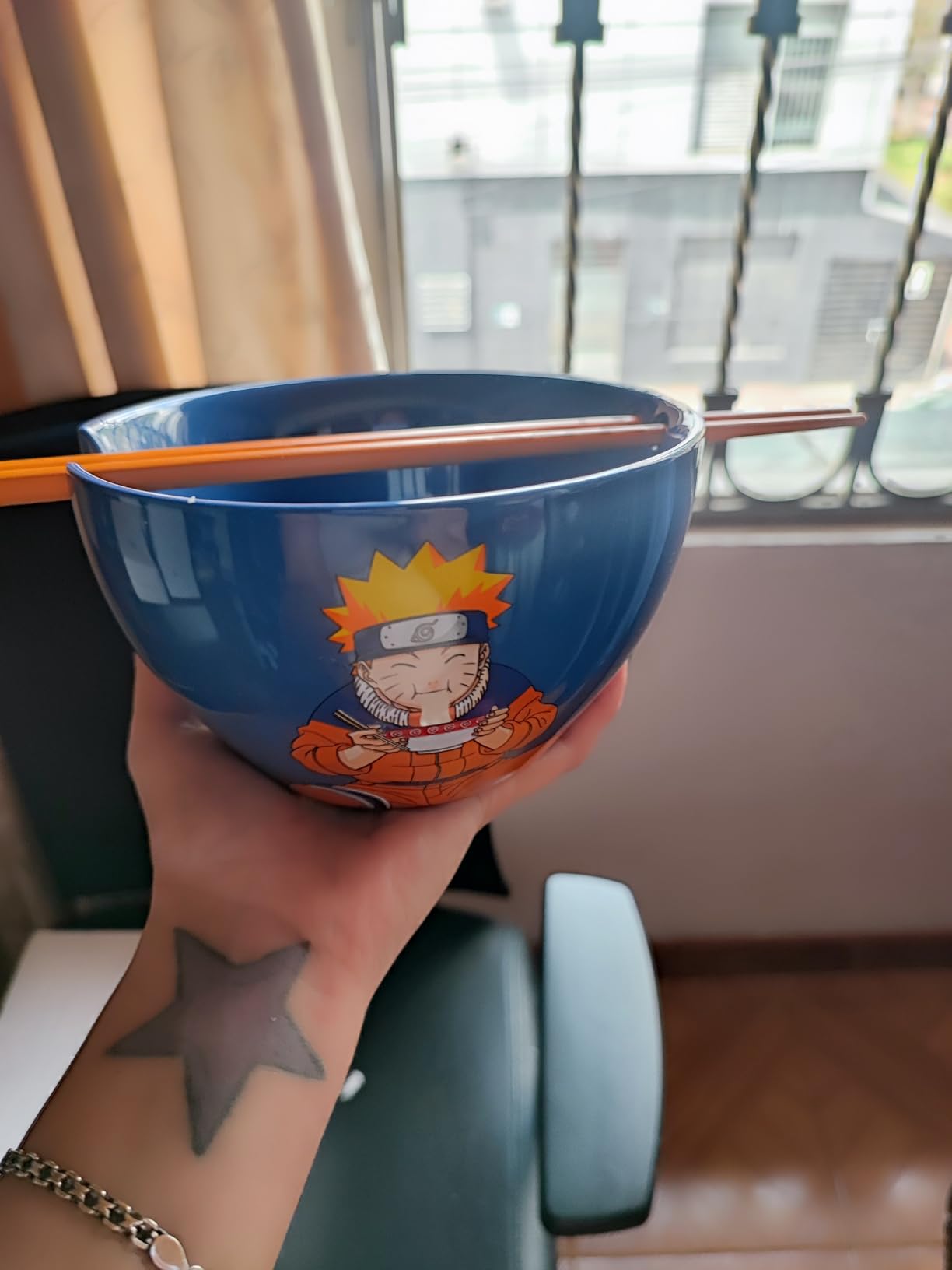 Bioworld Naruto Uzumaki Eating Noodles 20 oz Ramen Bowl With Chopsticks - Customer Photo 1