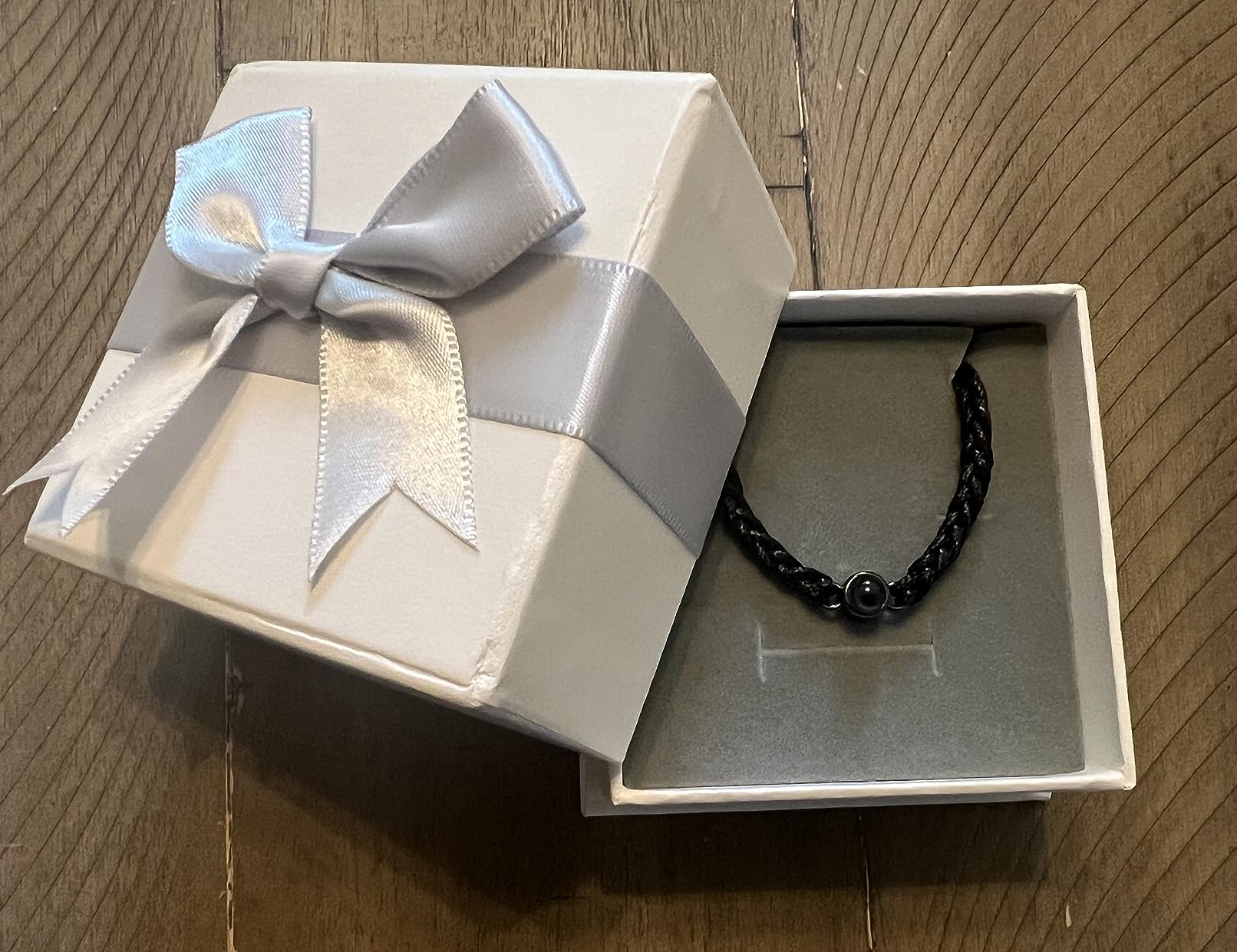 SUPHELPU Custom Bracelets with Picture Inside, Picture Bracelet Personalized Photo Projection, Personalized Photo Gifts for Memorial Boyfriend Couples Christmas, Women's Identification Bracelets - Customer Photo 2