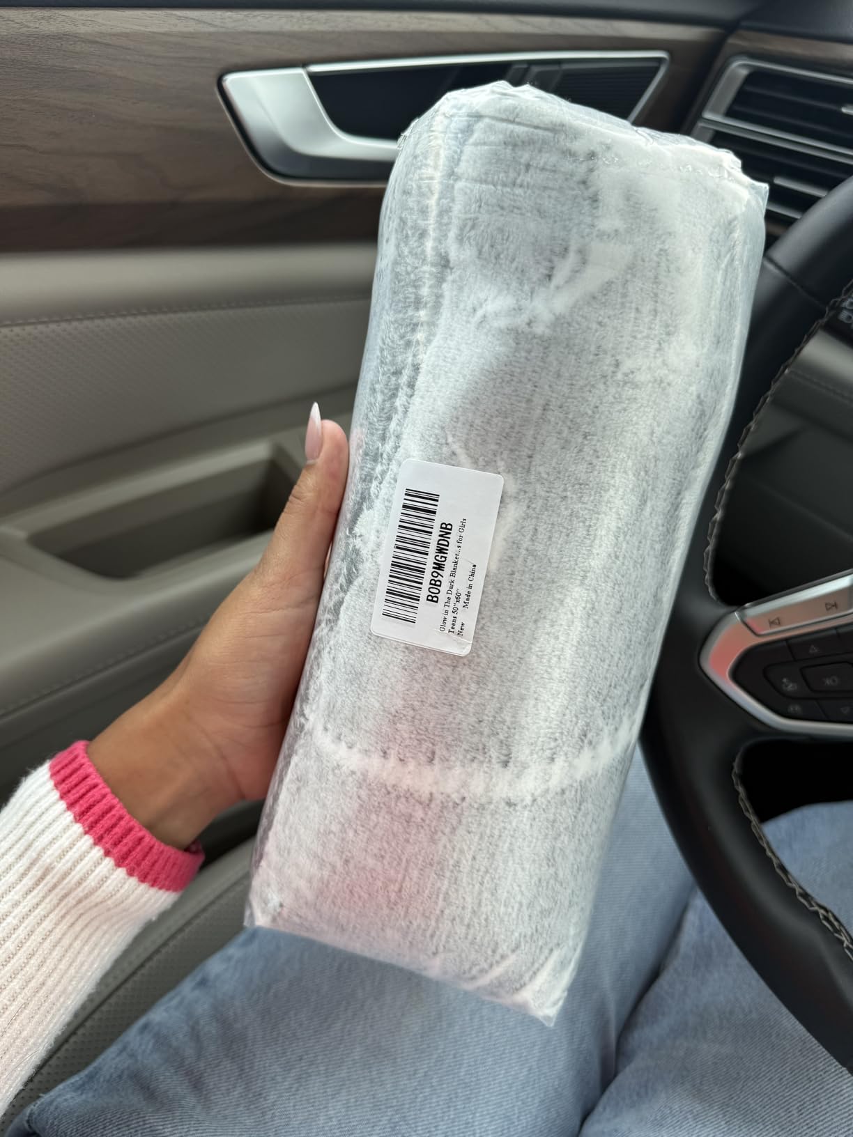 Glow in The Dark Blanket Dinosaur Throw Blanket for Boys Kids Soft Warm Cozy Cute Dino Blanket Unique Dinosaurs Toys Gifts Gray Glowing Dinosaur Room Decor Blankets for Girls Teens 50