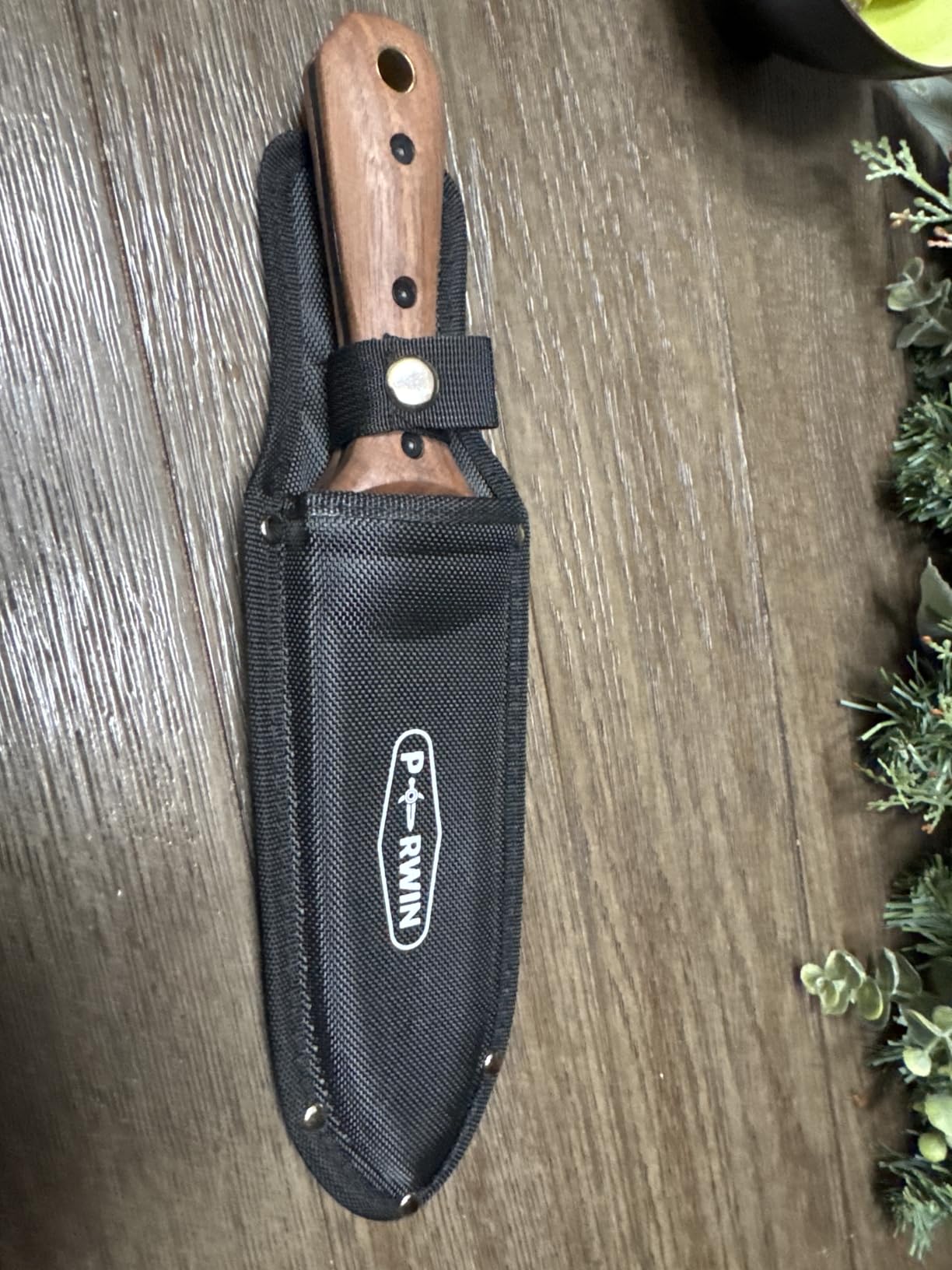 Hori Hori Garden Knife, Garden Tools with Sheath for Weeding, Planting, Digging, 7 Inch Stainless Steel Blade with Cutting Edge, Full-Tang Wood Handle with Hanging Hole customer photo 2