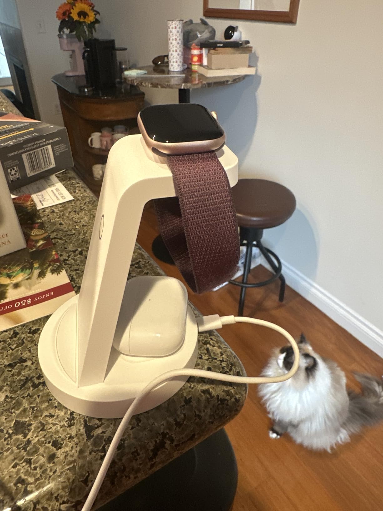 3 in 1 Charging Station for iPhone, Wireless Charger for iPhone 17 16e 16 15 14 13 12 11 X Pro Max & Apple Watch - Wireless Charging Station for AirPods 4 3 Pro - Customer Photo 1