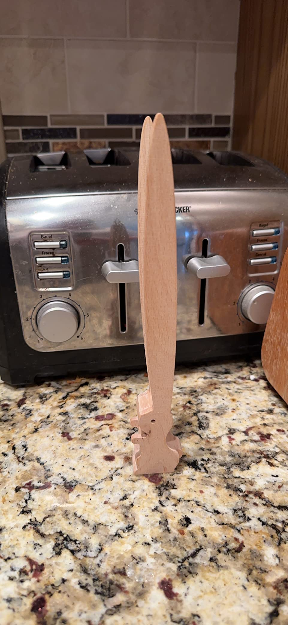 OTOTO Bernie Bunny Toaster Tongs - Rabbit, Salad Servers - Multipurpose Mini Tongs for Appetizers, Wood Utensils & Cute Kitchen Gadgets, Easter, White Elephant Gifts, Toast, Cute Kitchen Accessories Customer Review OTOTO Bernie Bunny Toaster Tongs - Rabbit, Salad Servers - Multipurpose Mini Tongs for Appetizers, Wood Utensils & Cute Kitchen Gadgets, Easter, White Elephant Gifts, Toast, Cute Kitchen Accessories - Customer Photo 3