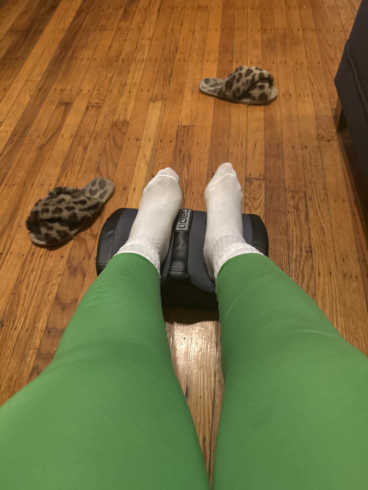 Shiatsu Foot Massager Machine with Heat, Foot and Calf Massager with Massage Roller, Deep Tissue Massager for Plantar Fasciitis, Pain Relief, Promotes Blood Circulation, Gifts for Women & Men - Customer Photo 1