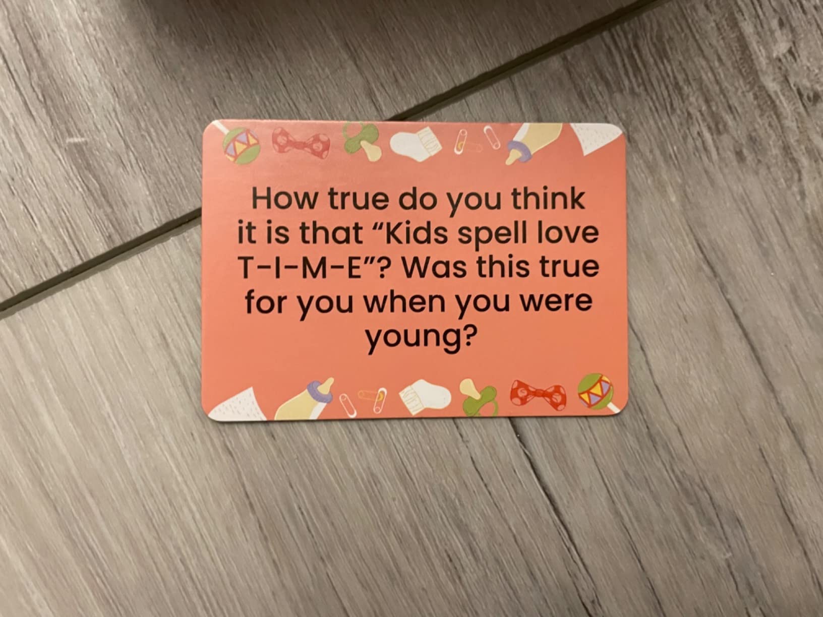 400 Conversation Cards for New Parents – Fun Questions to Connect and Talk About Parenting Essentials – Gift for First-Time Mom & Dad – 2.5