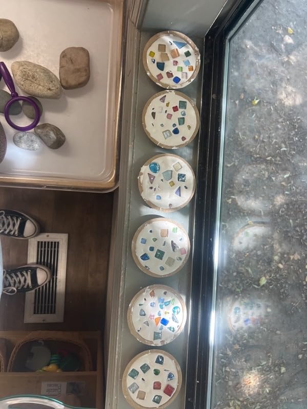 National Geographic Mega Arts and Crafts Kit for Kids – Mosaic Kit, Marbling Paint Kit & Air Dry Clay Pottery Kit – Art Projects for Kids Ages 8-12, Crafts for Girls and Boys (Amazon Exclusive) - Customer Photo 1