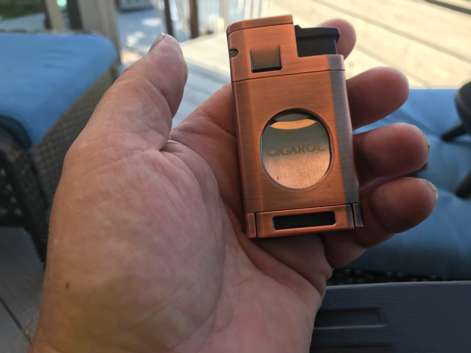 3-in-1 Cigar Lighter with Cutter and Cigar Holder – Windproof Blue Flame Torch, Refillable Metal Body, Portable & Drop-Resistant, for Outdoor & Business Use, Gift Box Included (Rose Gold) - Customer Photo 2