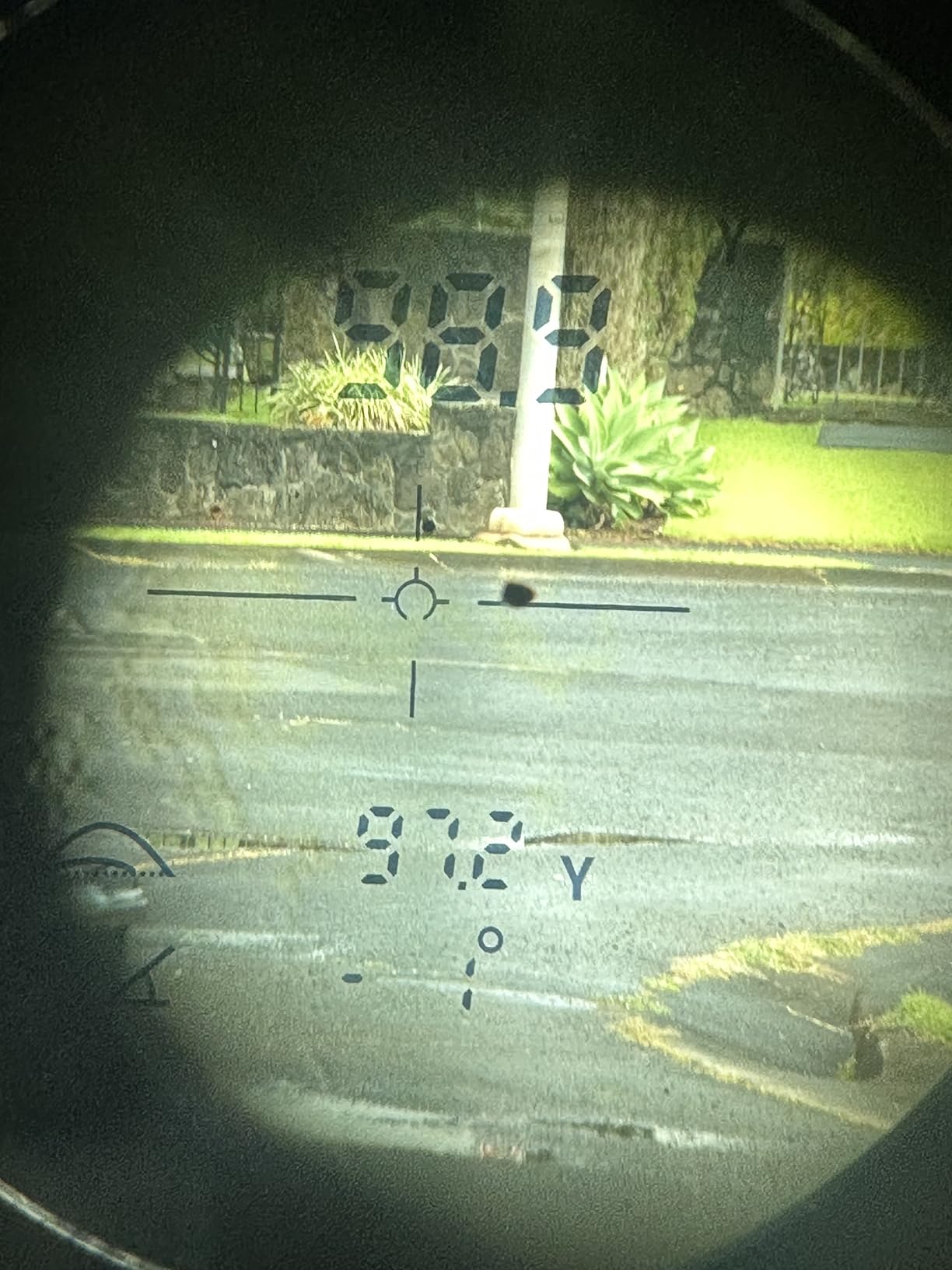 REDTIGER Golf Rangefinder with Slope Switch, 1200 Yards Range Finder Golfing, 7X Magnification, Flag Pole Locking Vibration, Rechargeable Range Finders with Magnet Stripe, GolfVue Series 1 customer photo 1