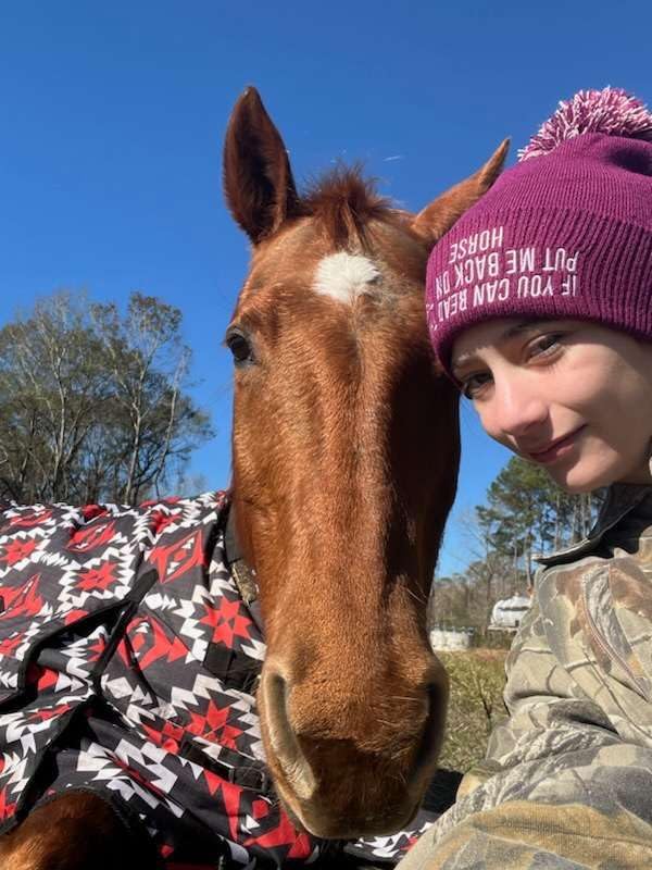 If You Can Read This Put Me Back On The Horse - Cute Bobble Beanie Hat for Girls - Horse Riding Gifts - Customer Photo 1