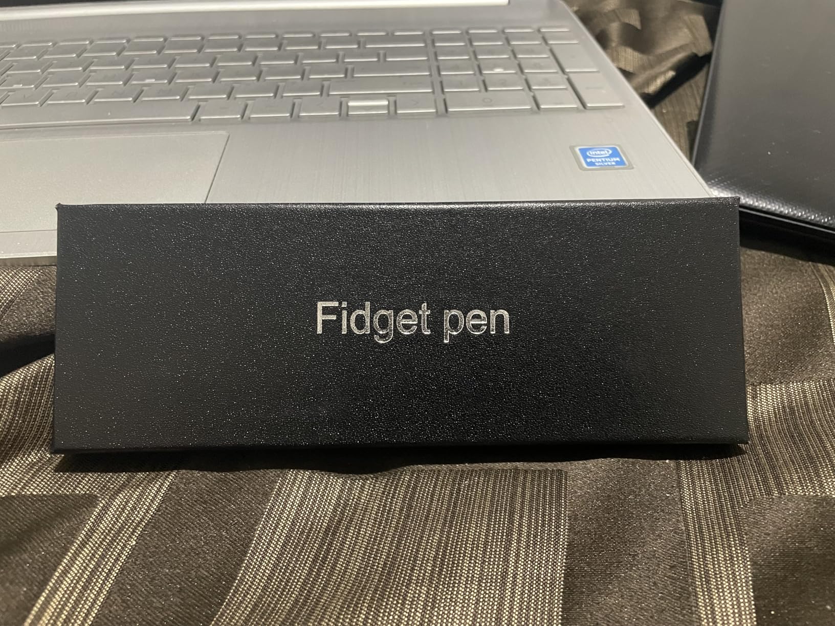 Magnetic Fidget Toy Pen - Decompression Gift for Teenagers & Kids - Customer Photo 1