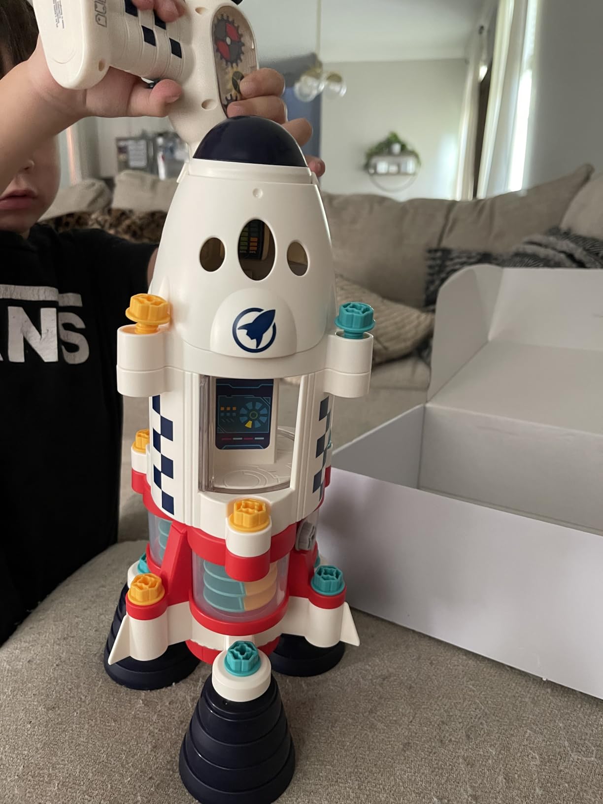 iPlay, iLearn Rocket Outer Space Toys, Kids Spaceship Playset with Space Shuttle, Electric Drill, 2 Astronauts, Educational STEM Take Apart Adventure Gift for 3 4 5 6 7 8 Year Old Boy Girl - Customer Photo 1