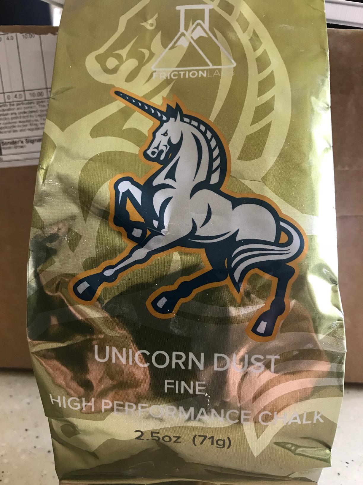 Premium Loose Climbing Chalk - High-Performance Hand Chalk with Superior Grip for Bouldering, Climbing, Weightlifting & More - Long Lasting & Skin Friendly Powdered Chalk - Customer Photo 2